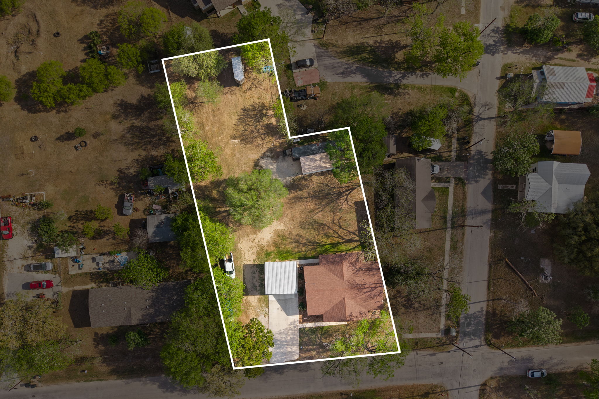 main property photo 29