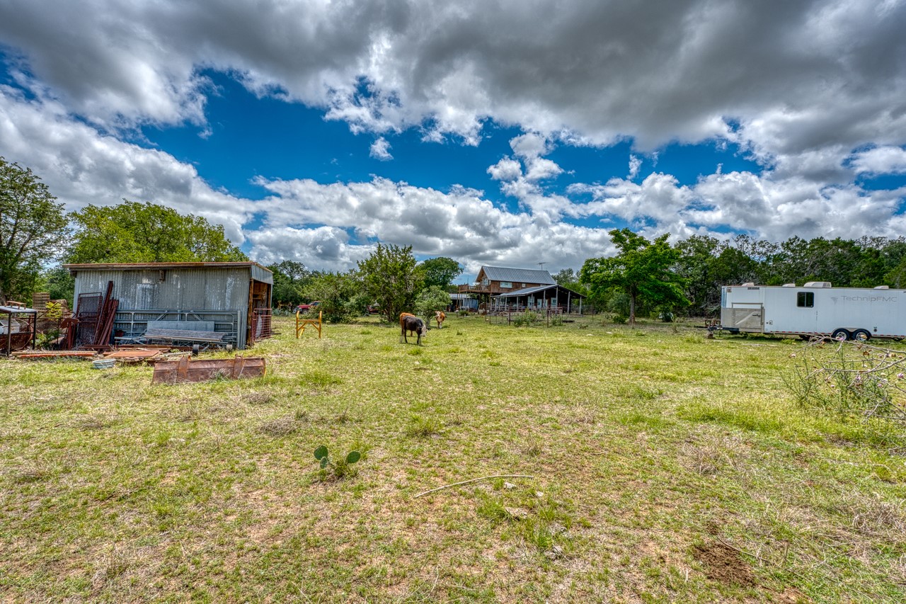 main property photo 37