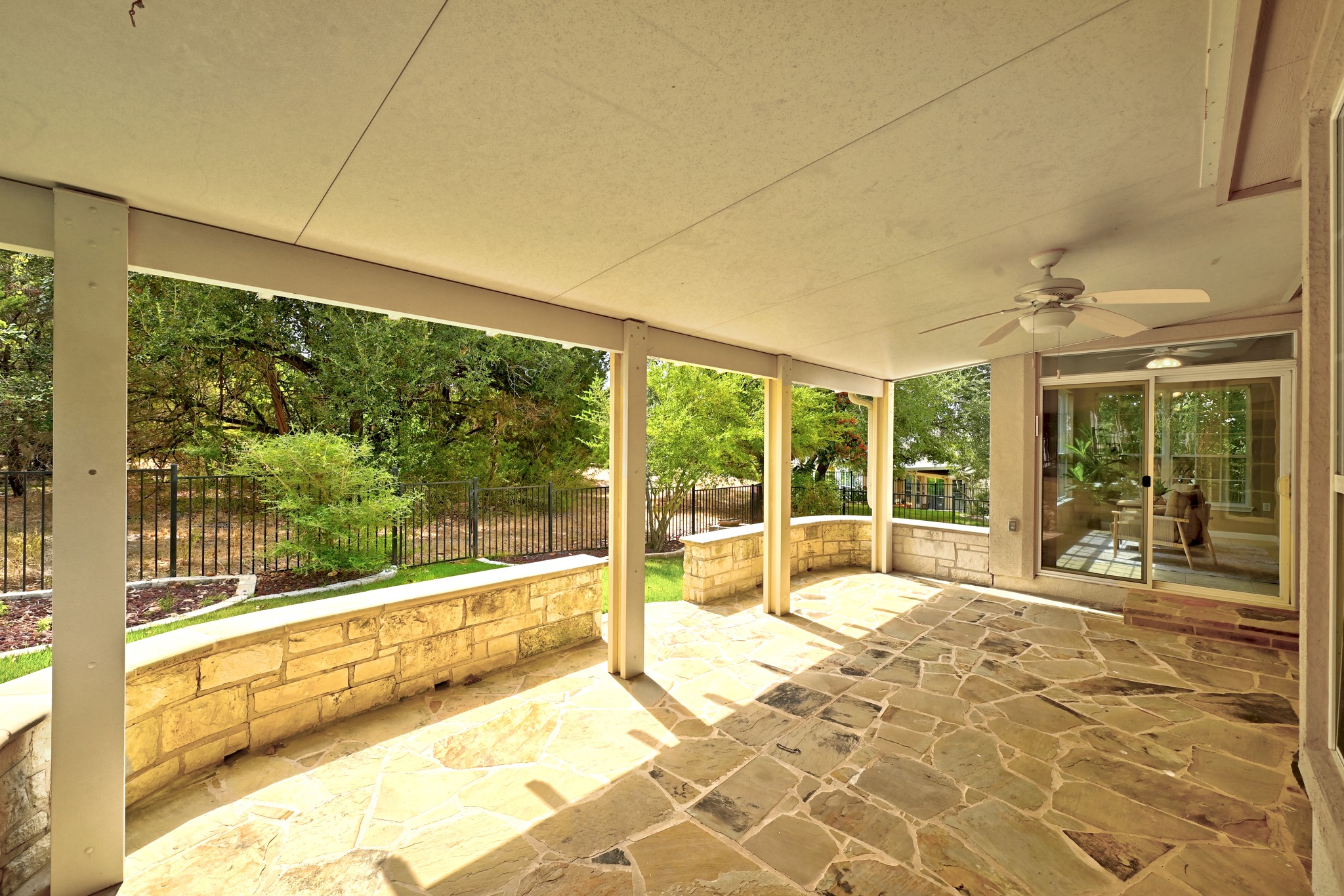 main property photo 27