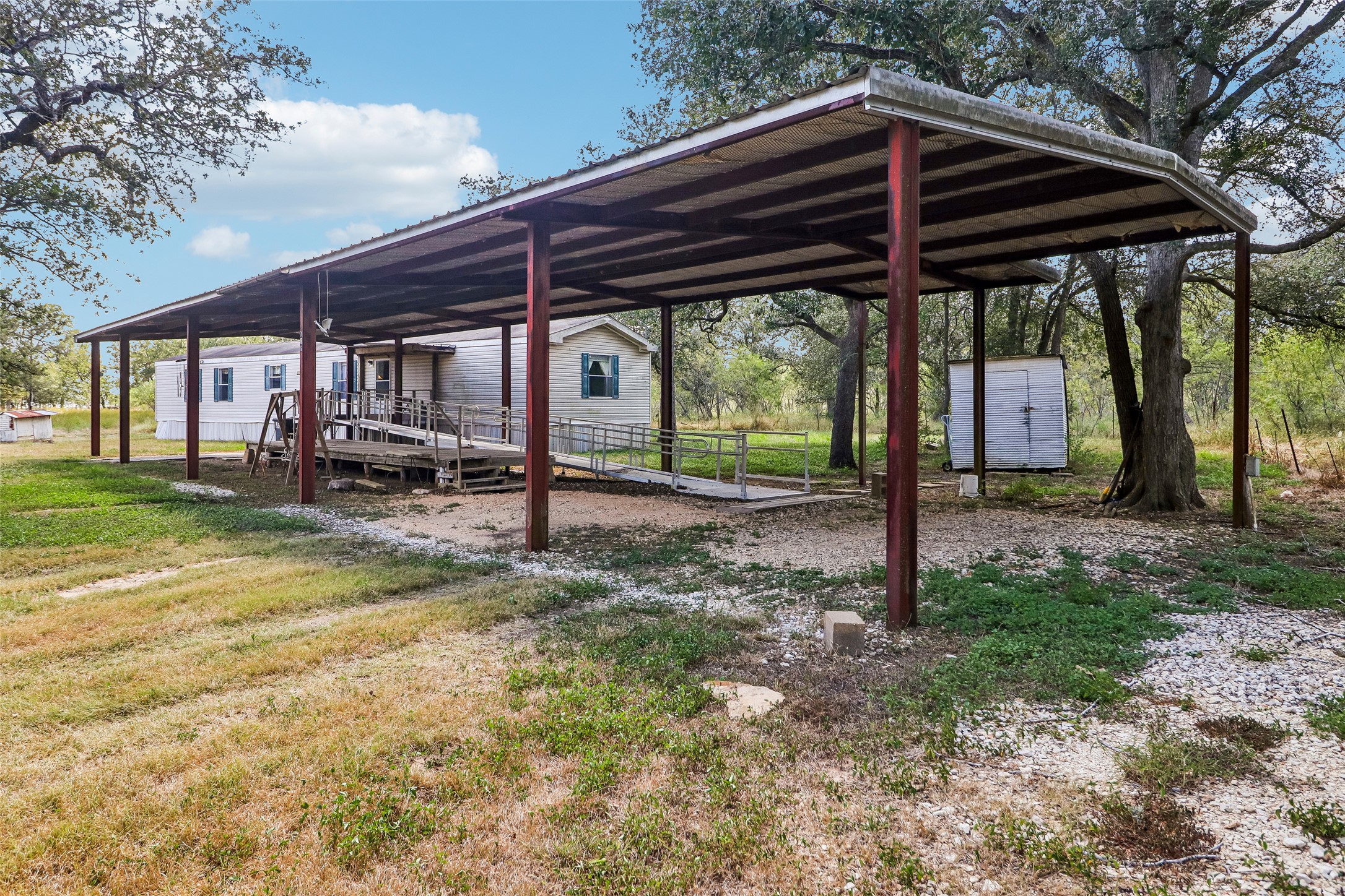 main property photo 35