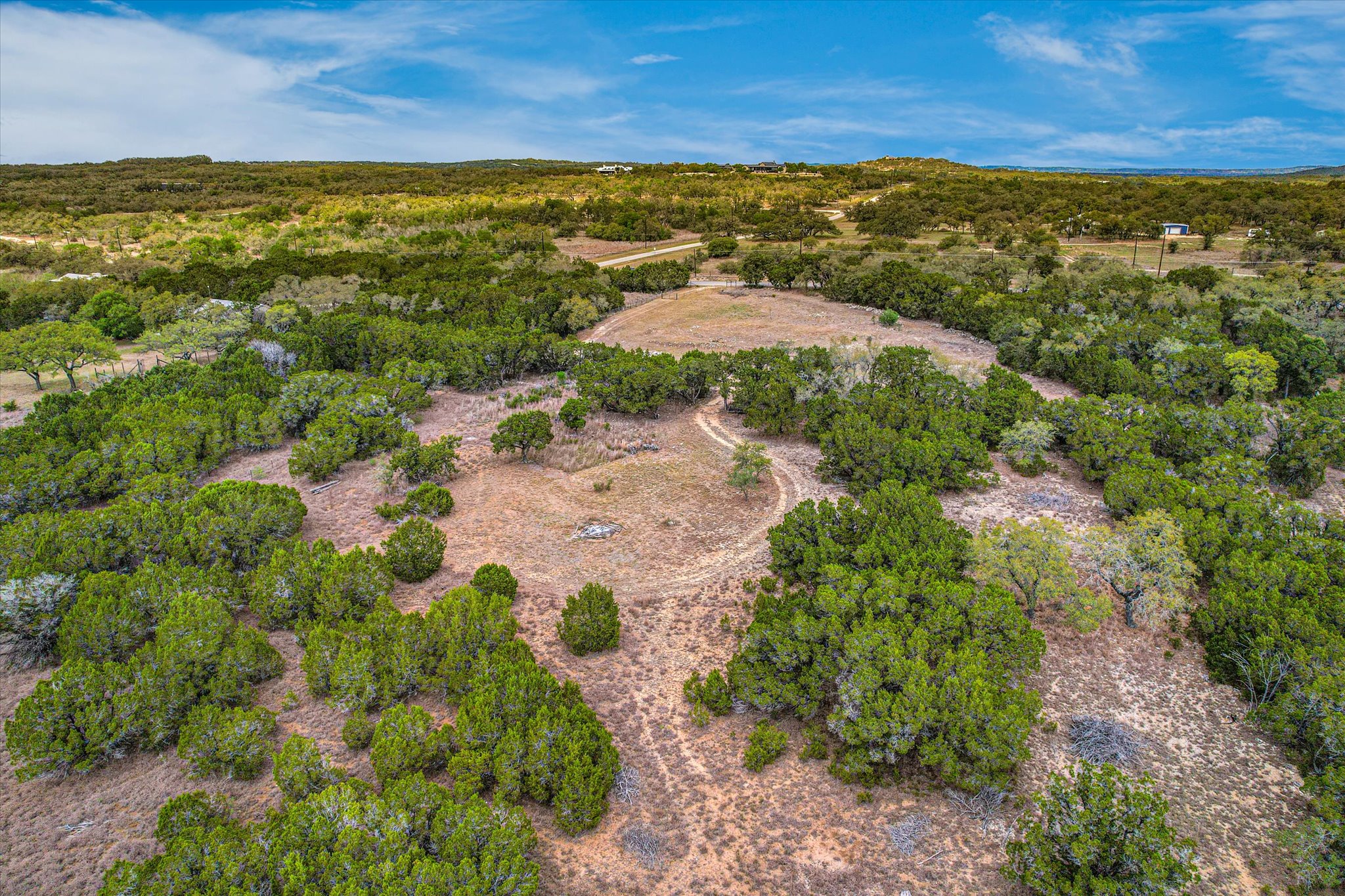 main property photo 25