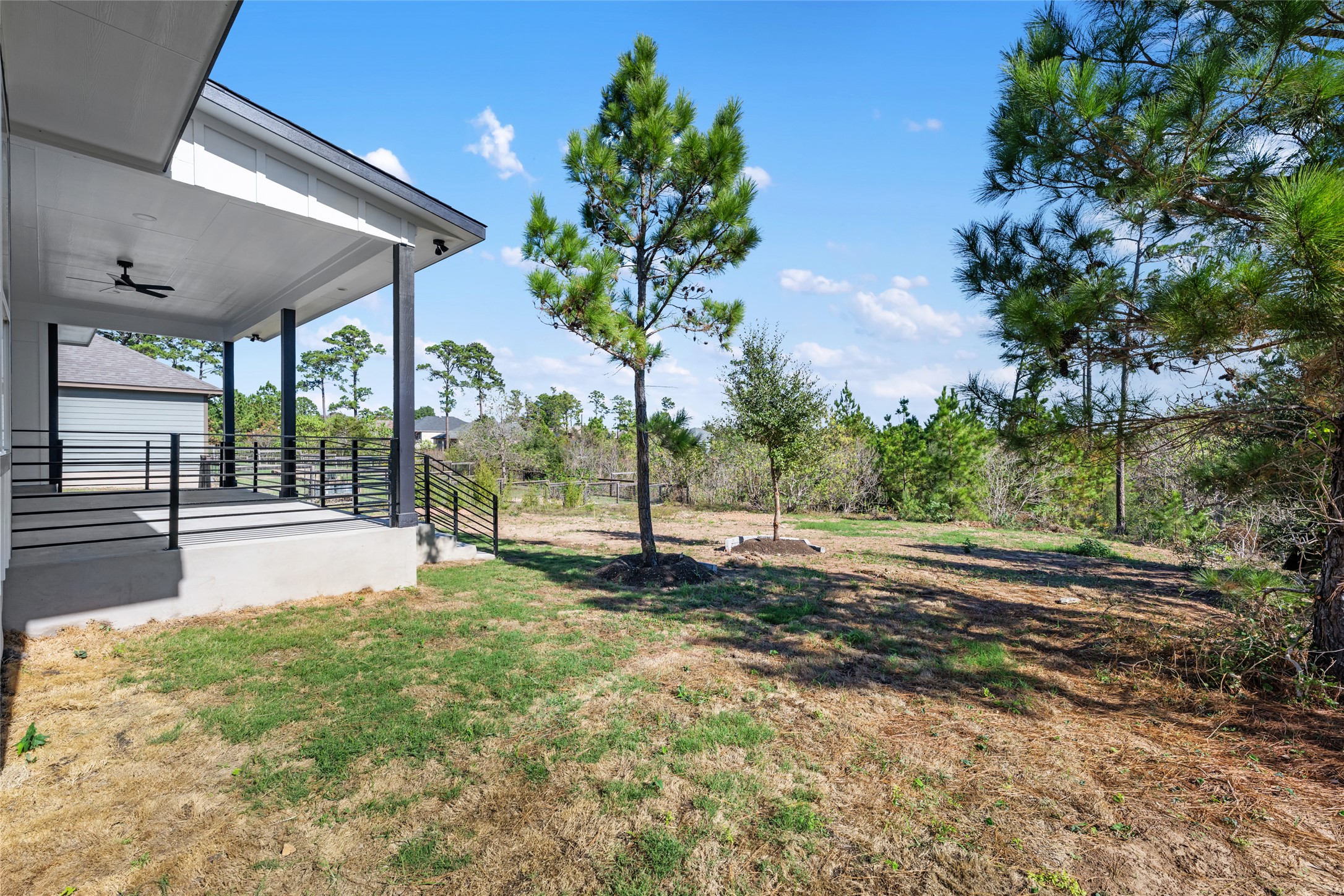 main property photo 24
