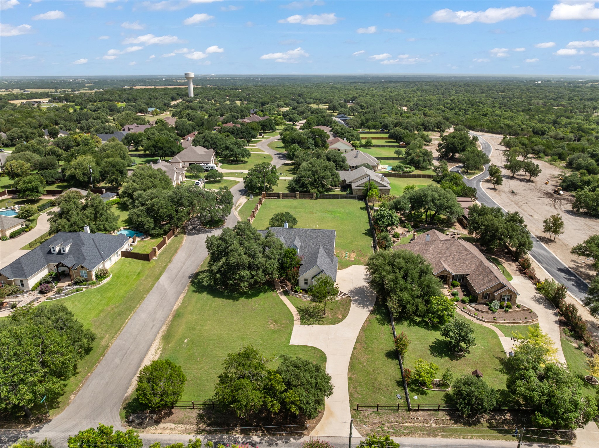 main property photo 37
