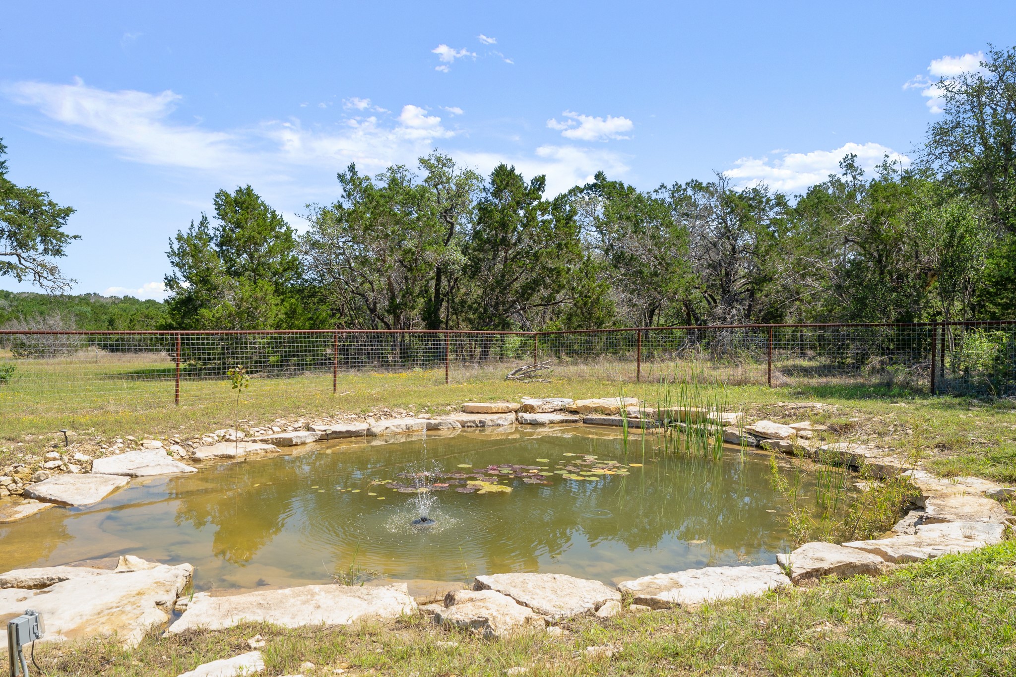 main property photo 38