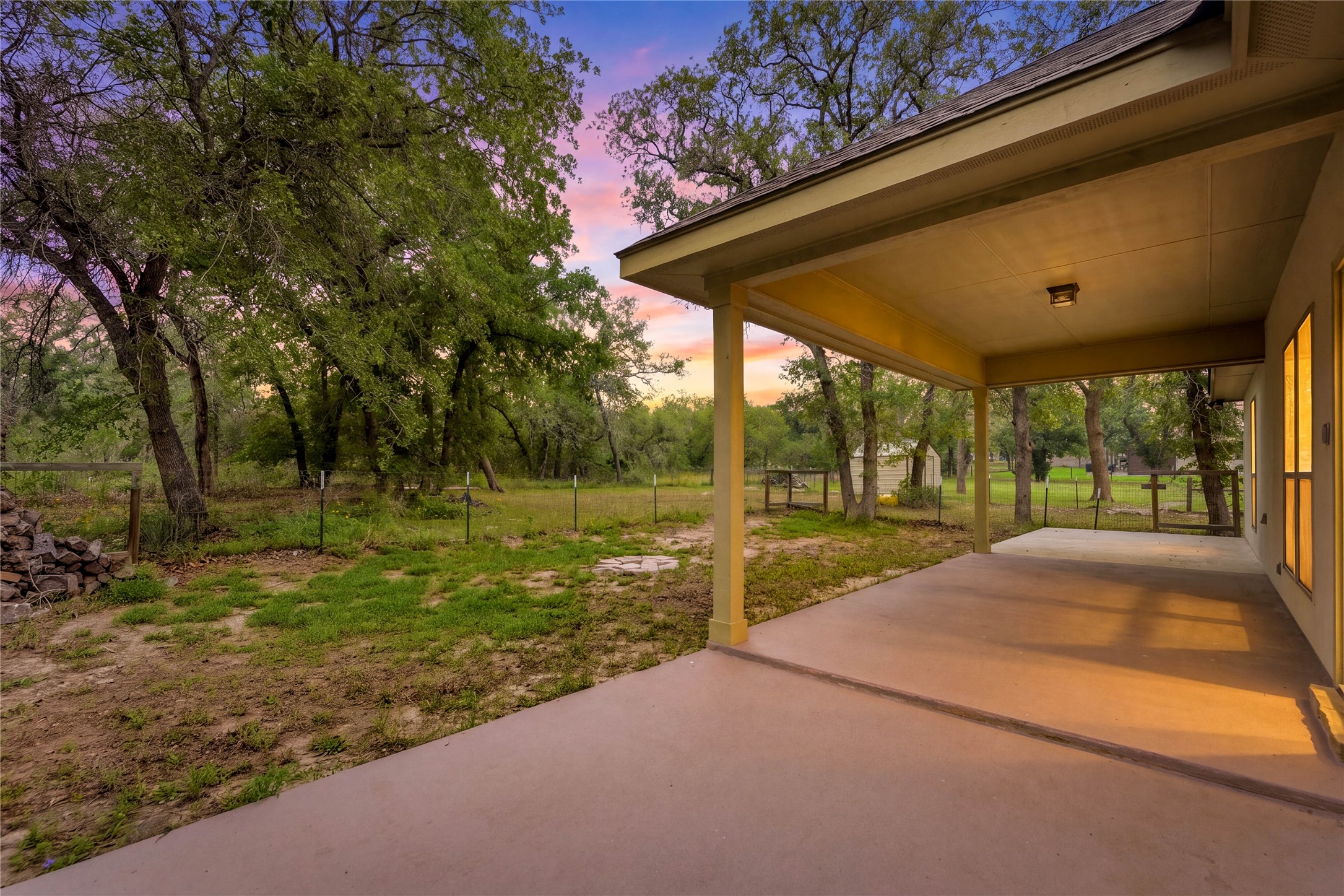 main property photo 29