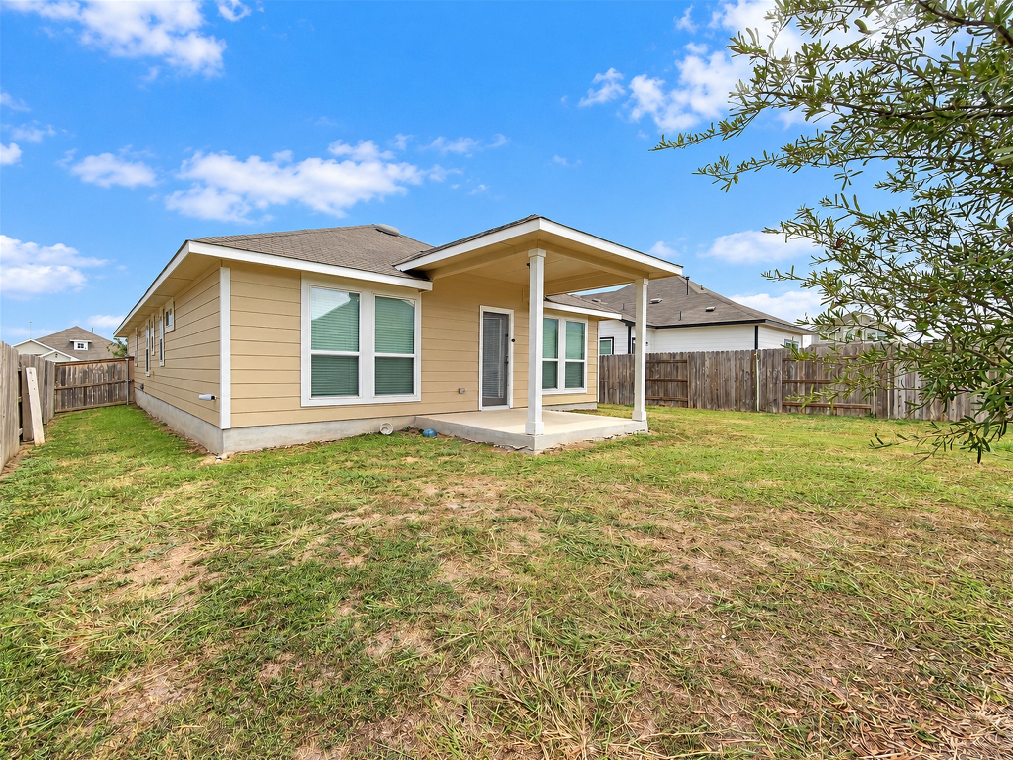 main property photo 26