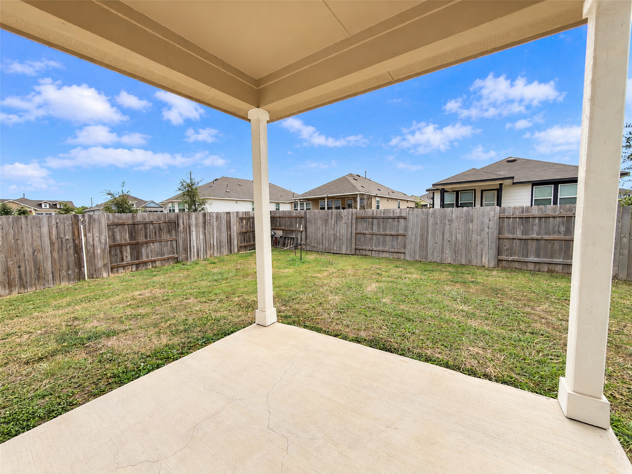 main property photo 27