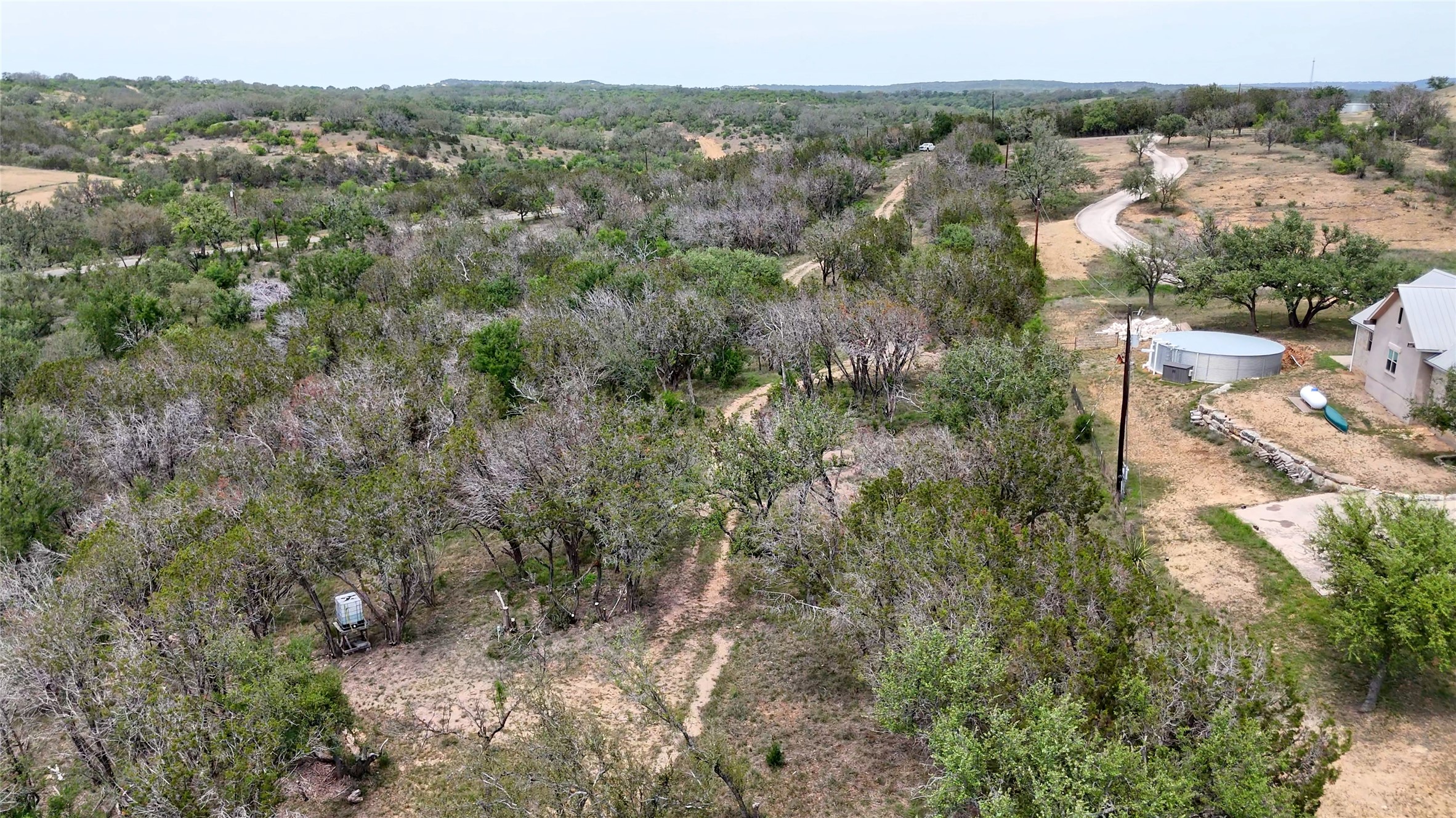 main property photo 12