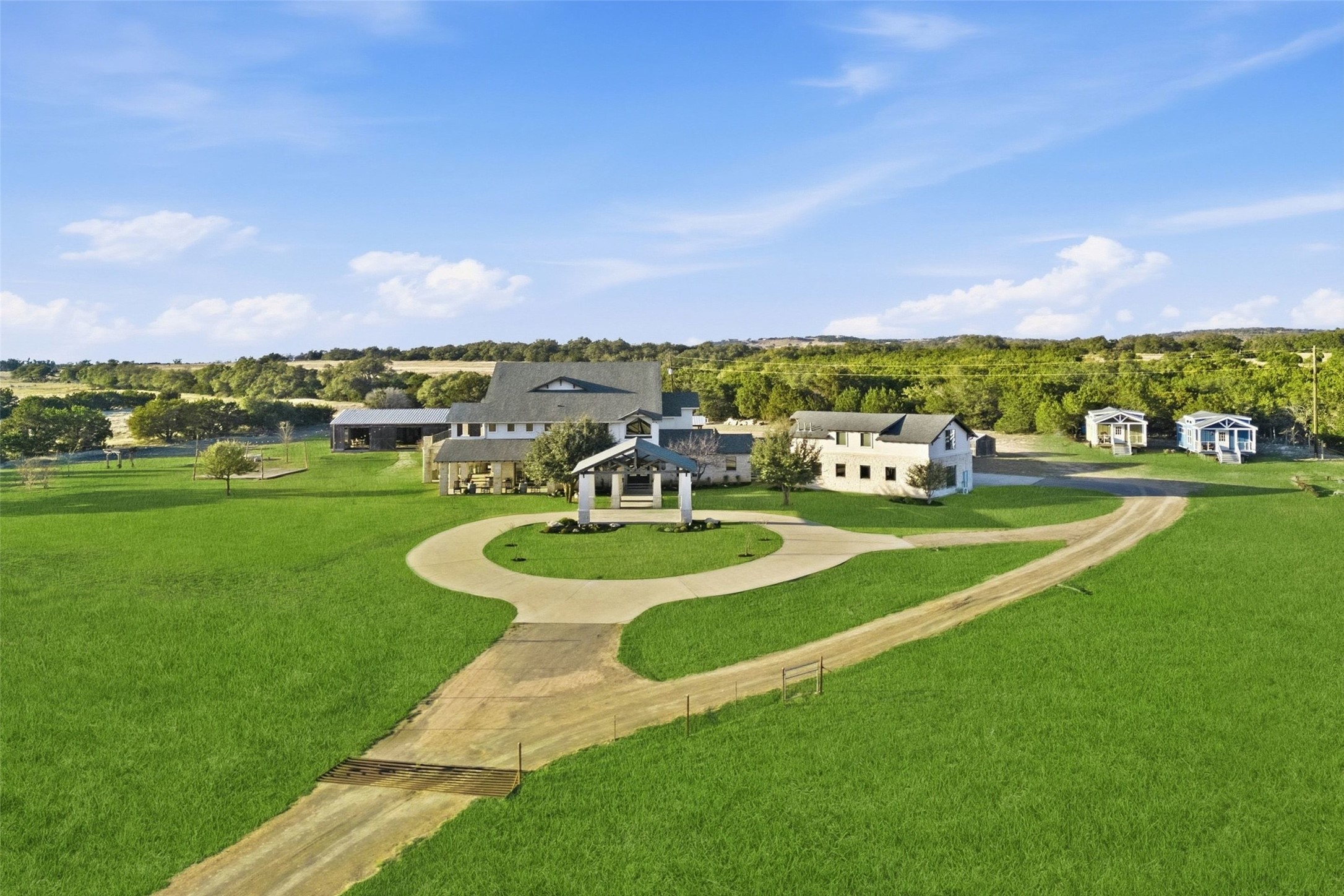 main property photo 38