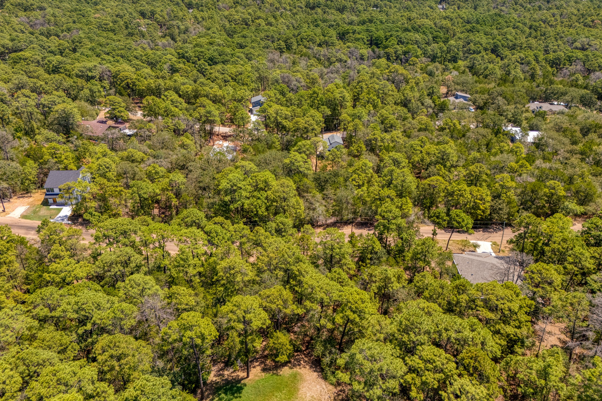main property photo 16