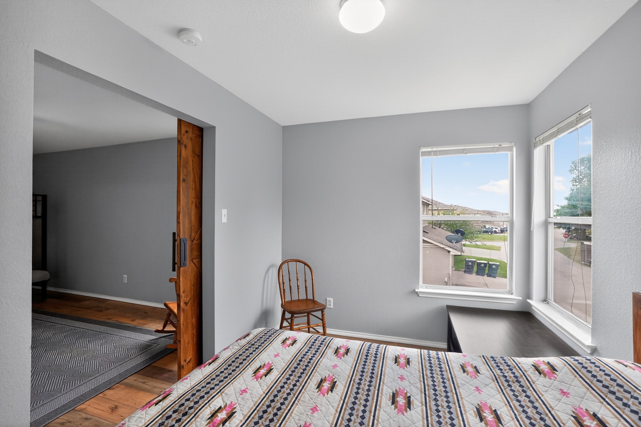 main property photo 22