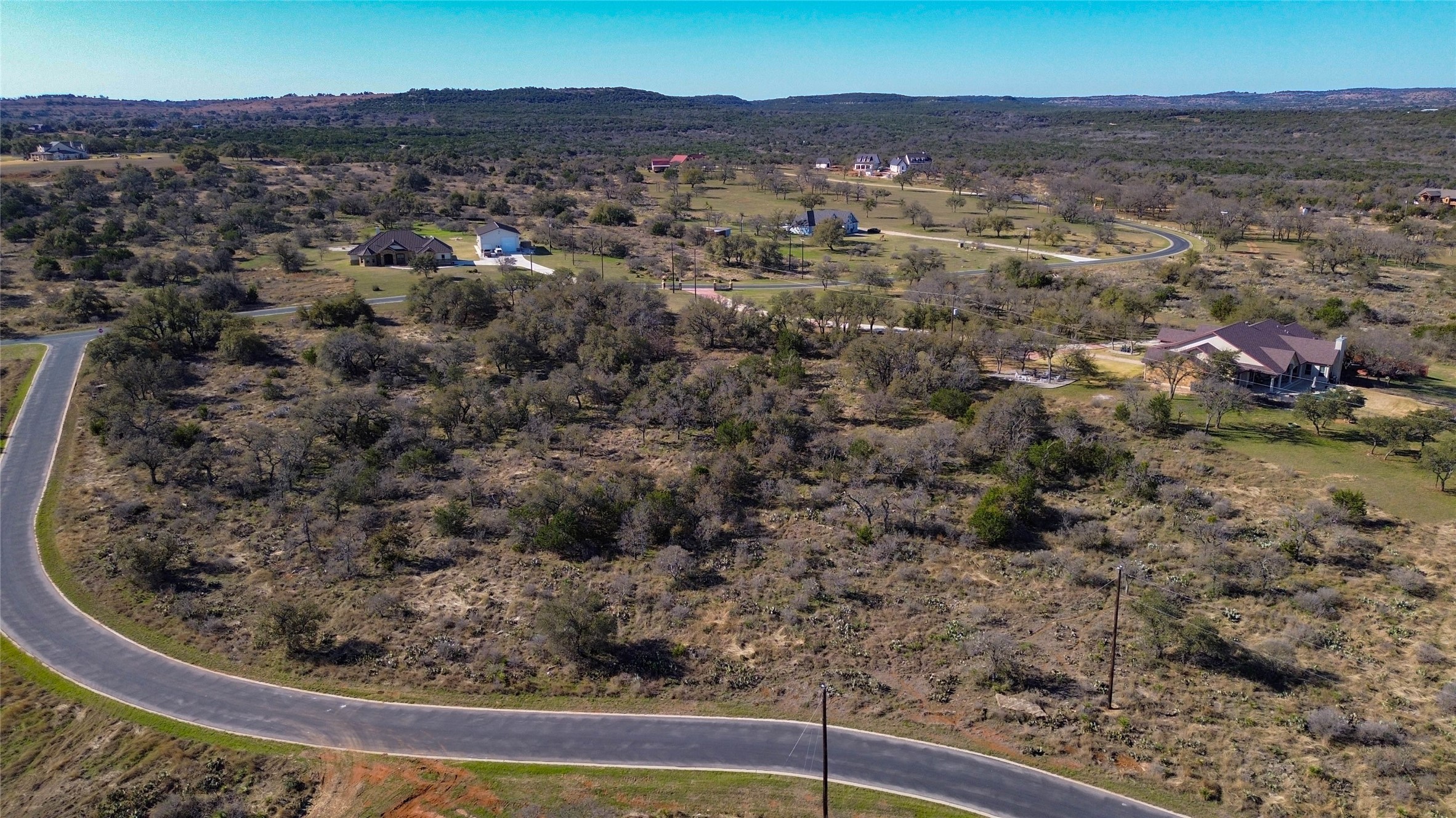 main property photo 9