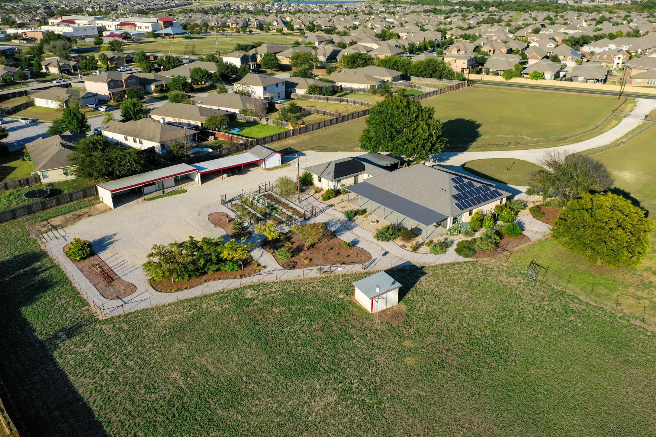 main property photo 14