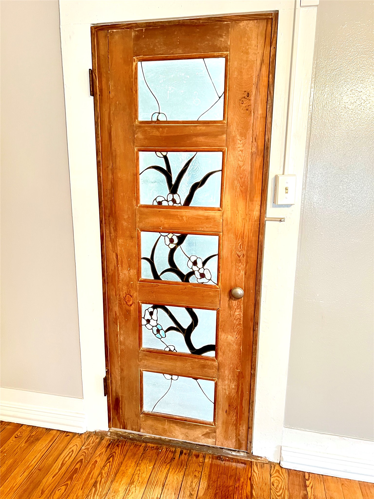 main property photo 25