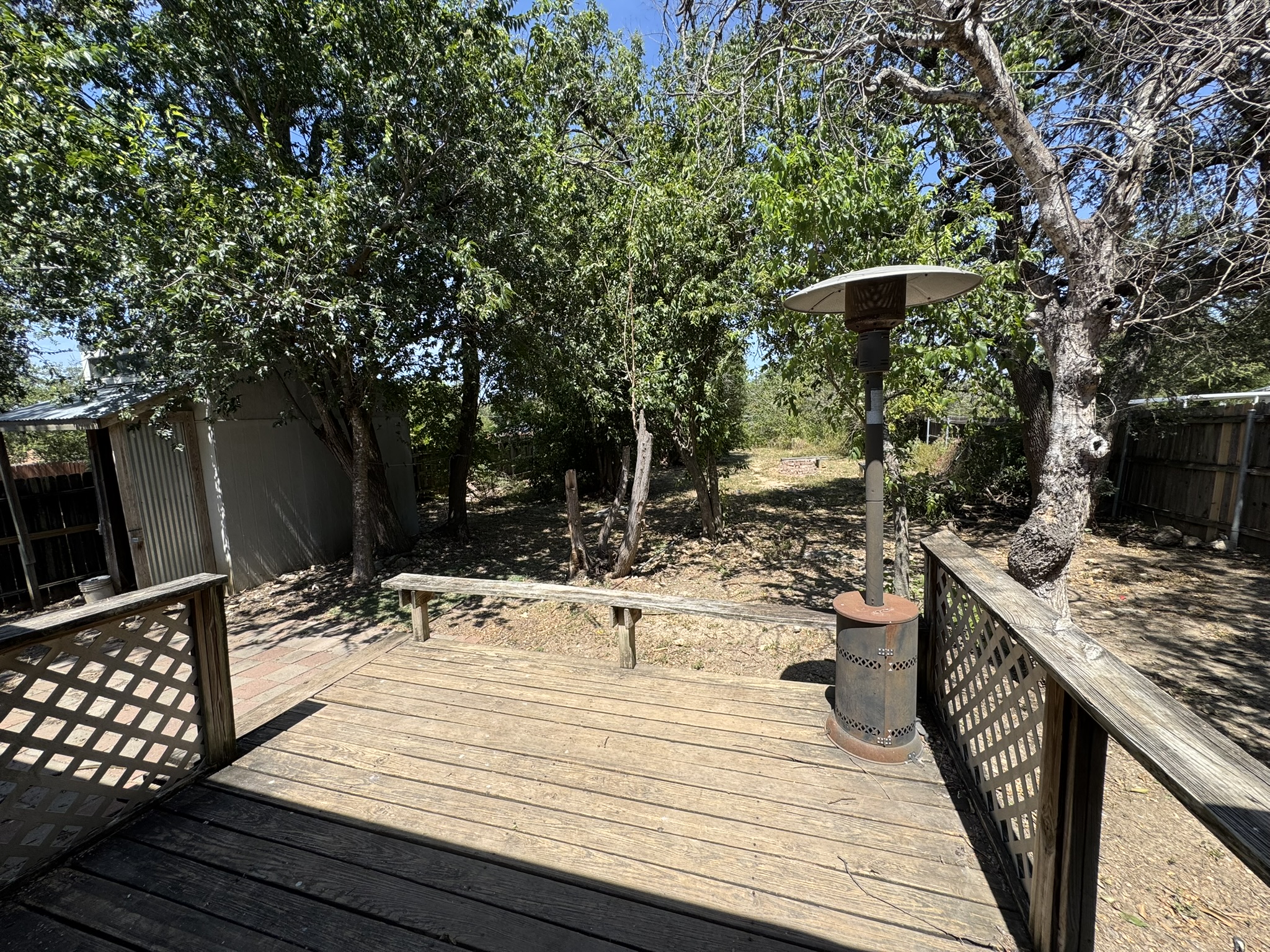 main property photo 16