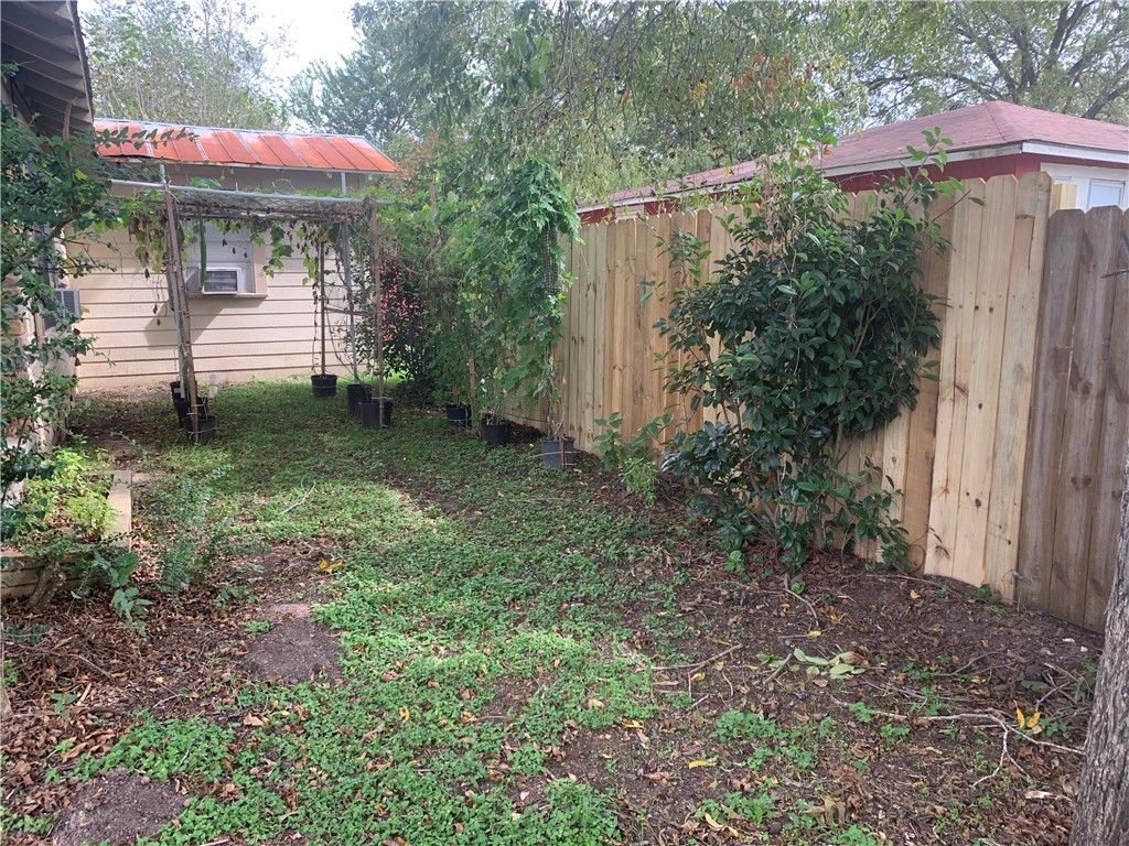 main property photo 10