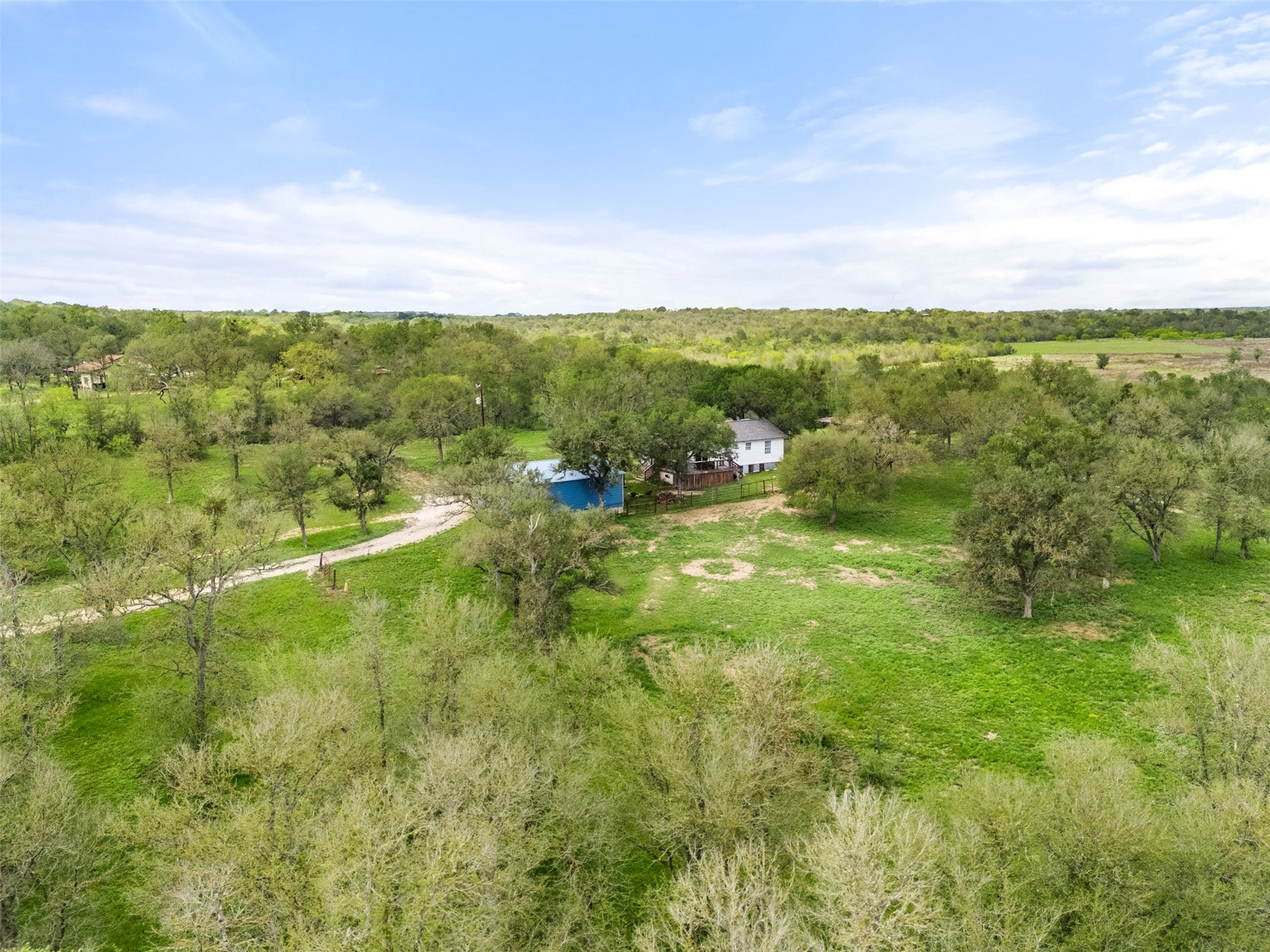 main property photo 9