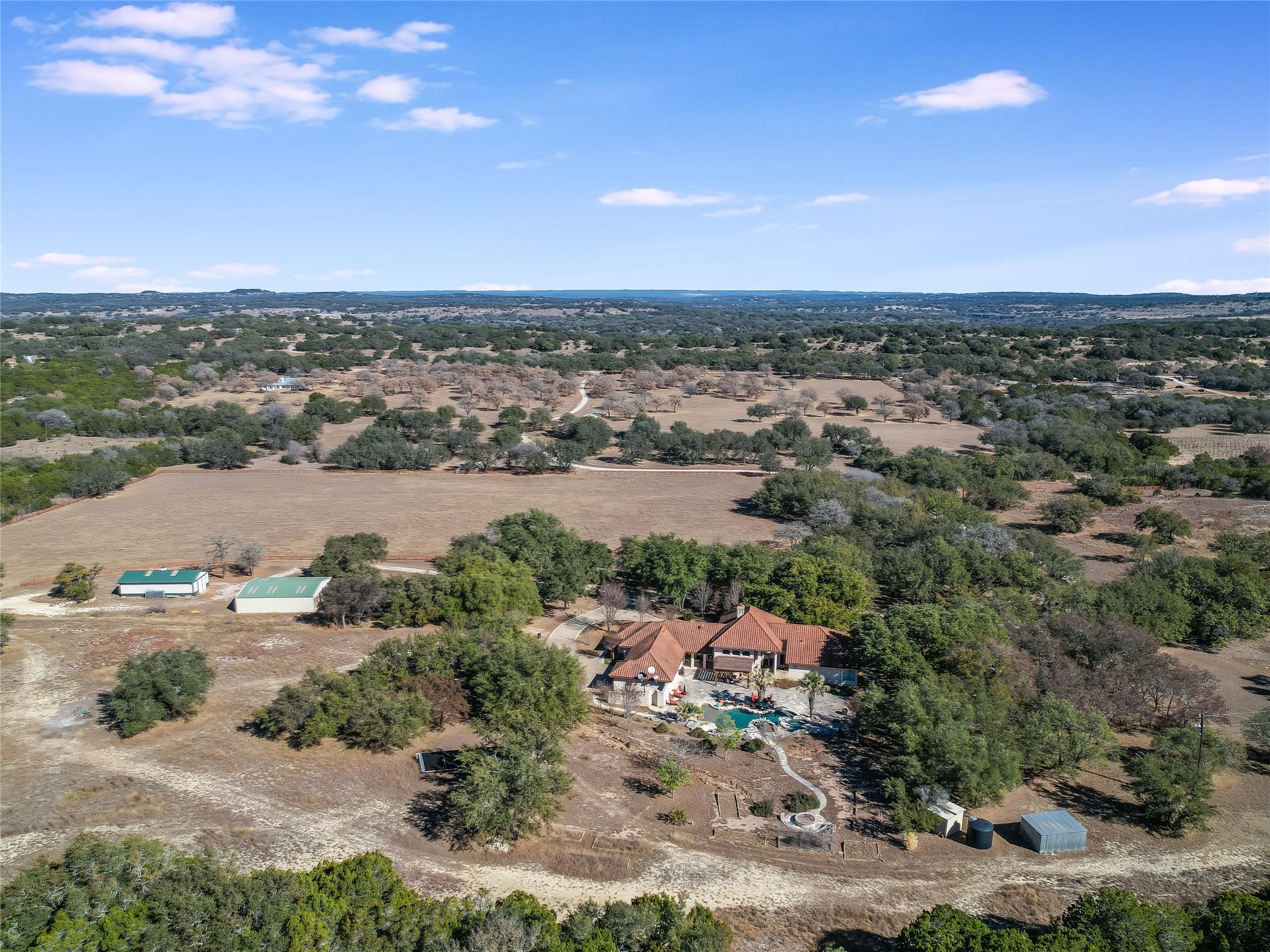 main property photo 31