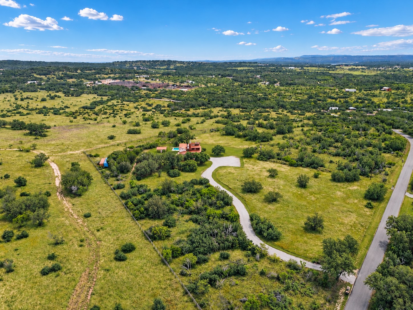 main property photo 38