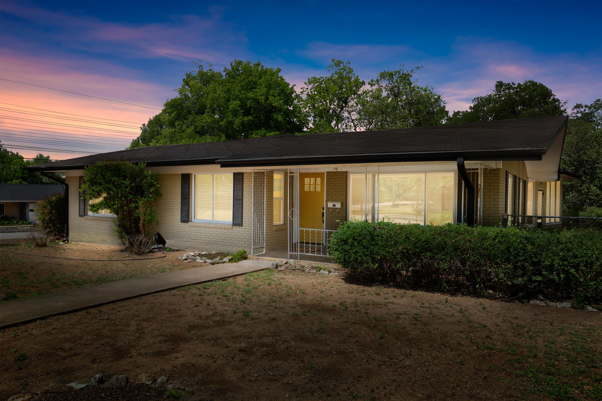 main property photo 29