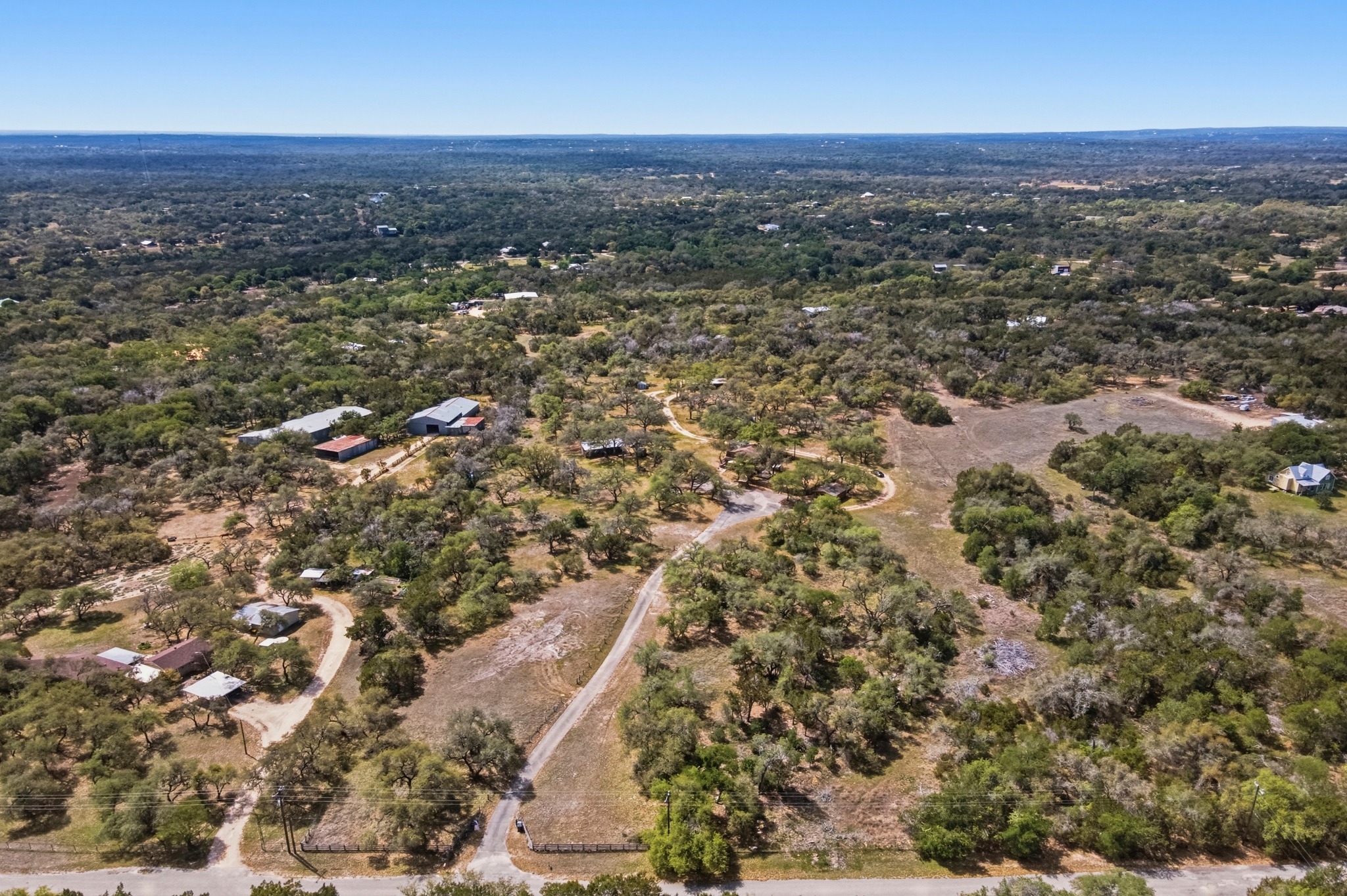 main property photo 33