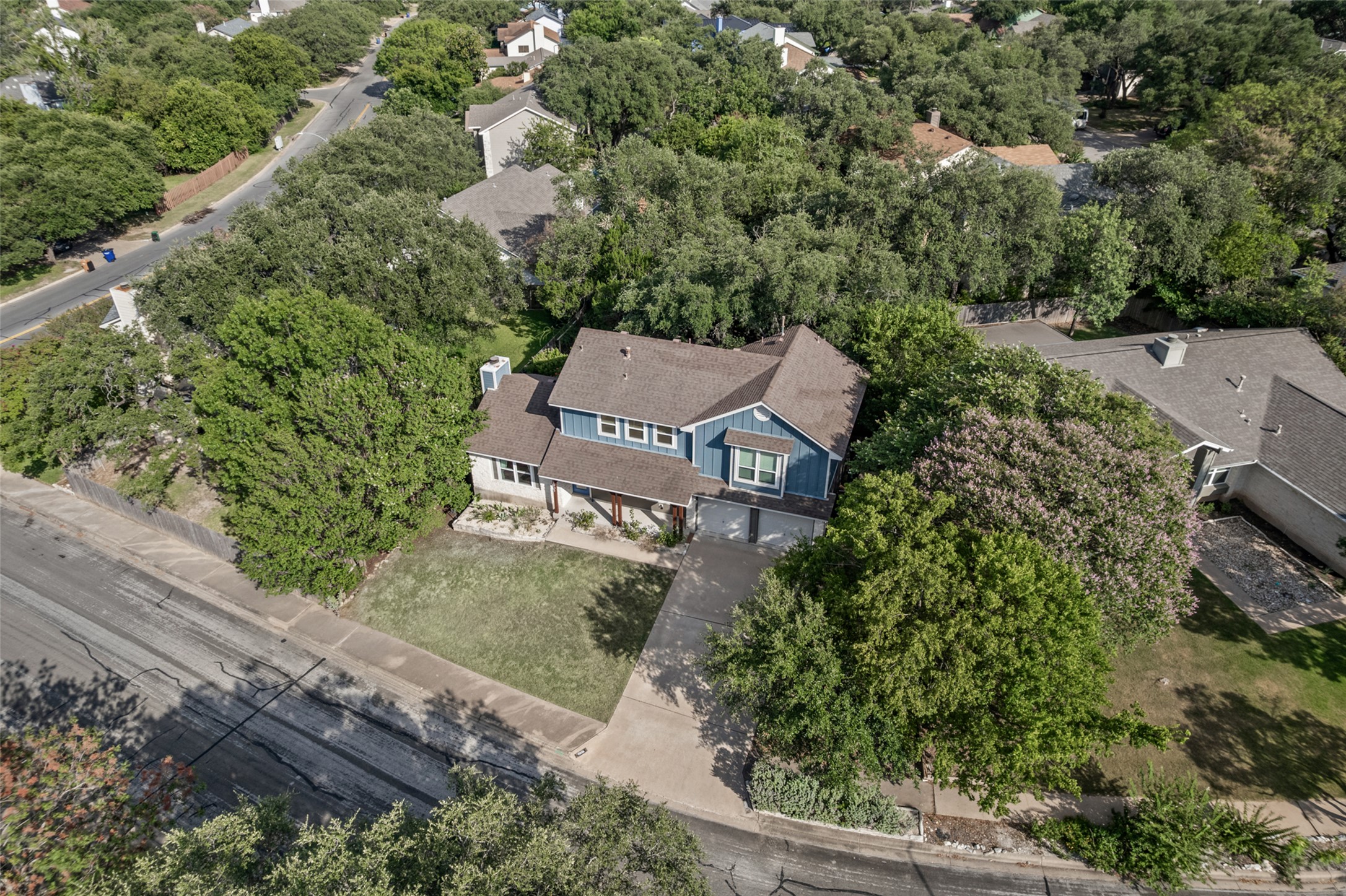 main property photo 22
