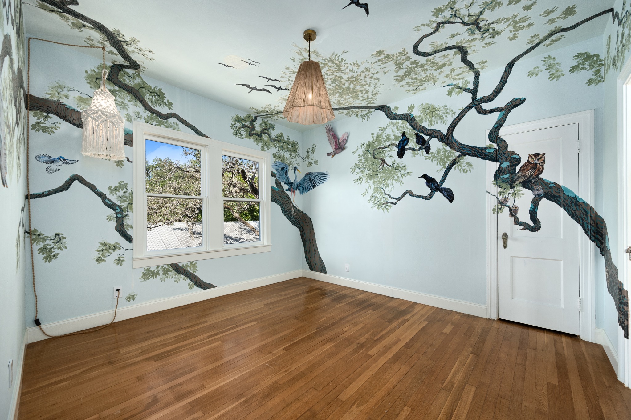 main property photo 14