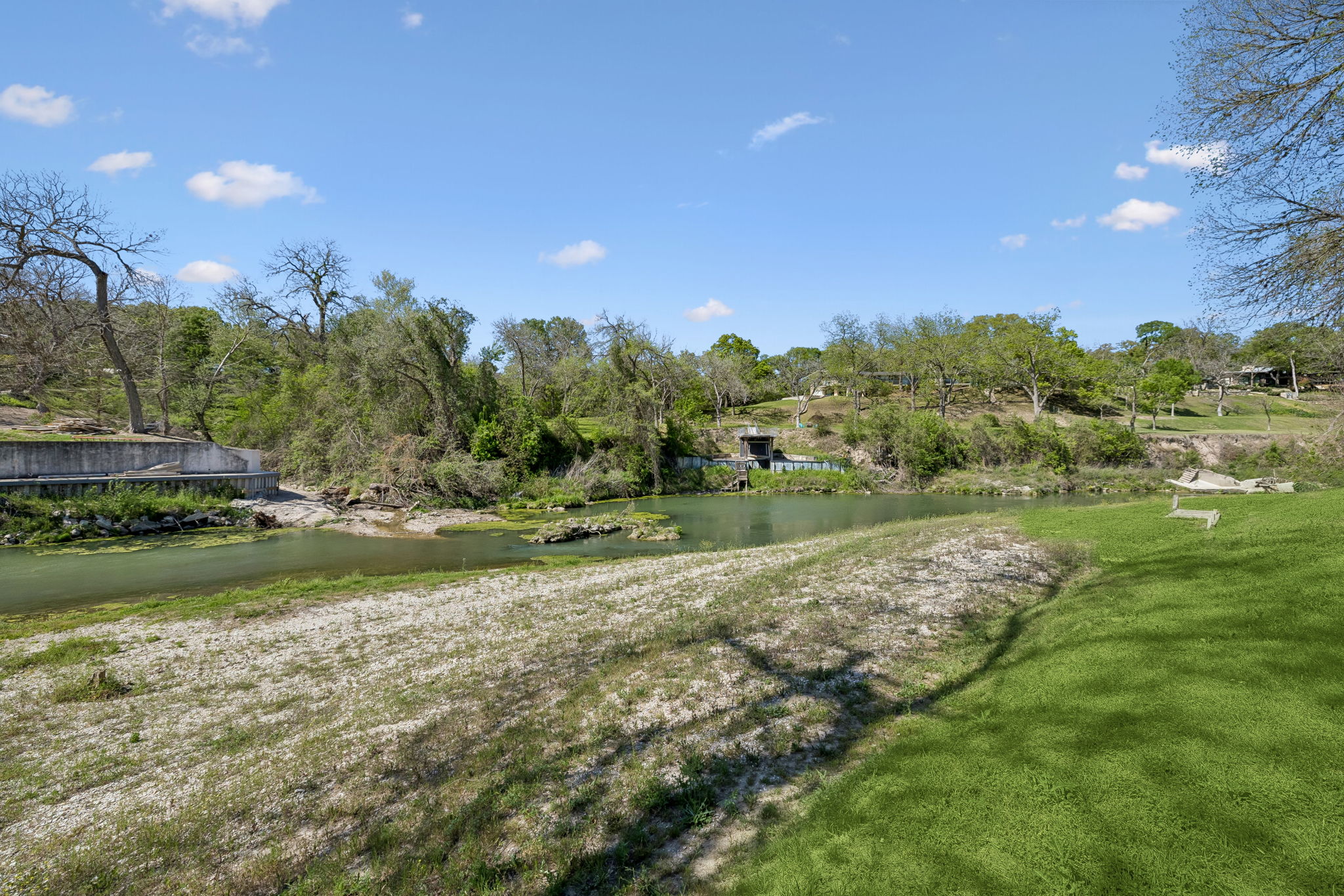 main property photo 26
