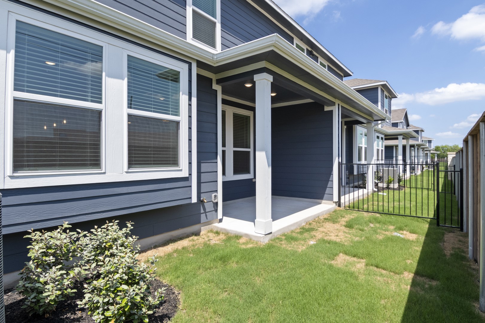main property photo 18