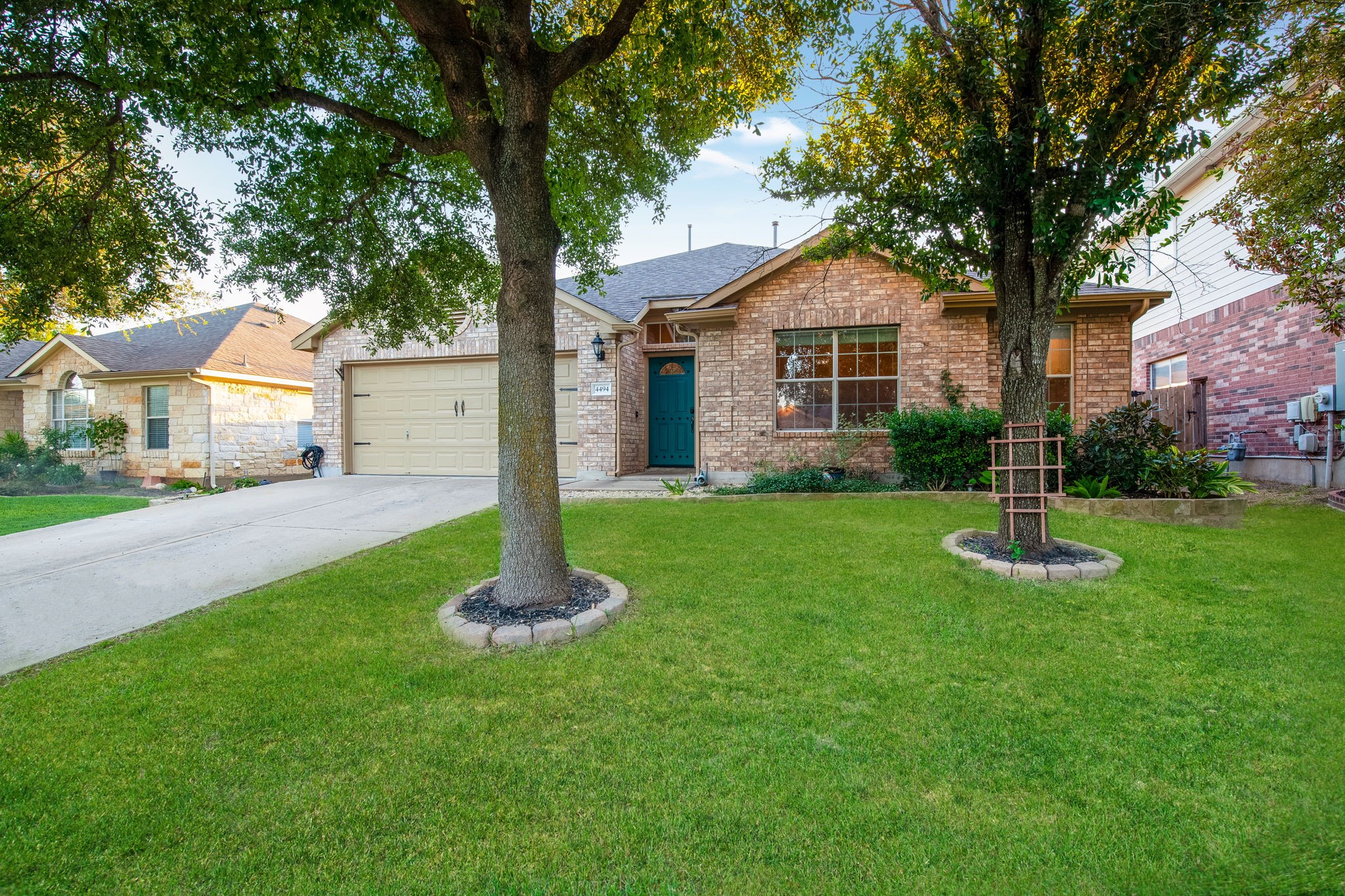 main property photo 35