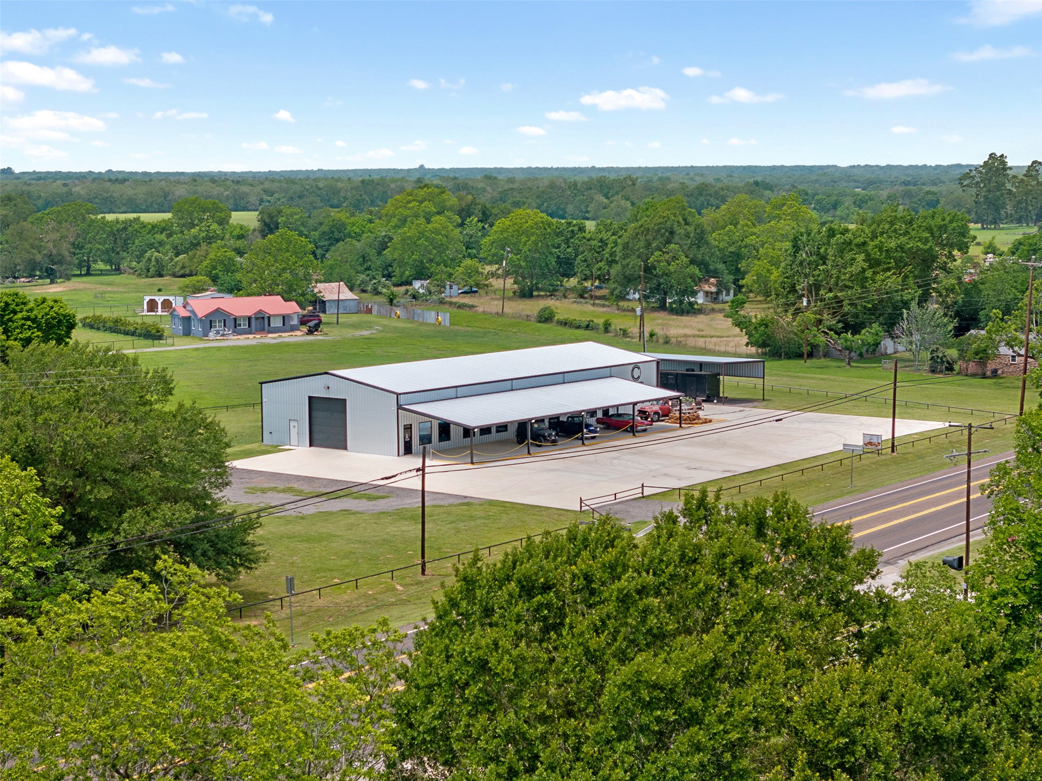 main property photo 18