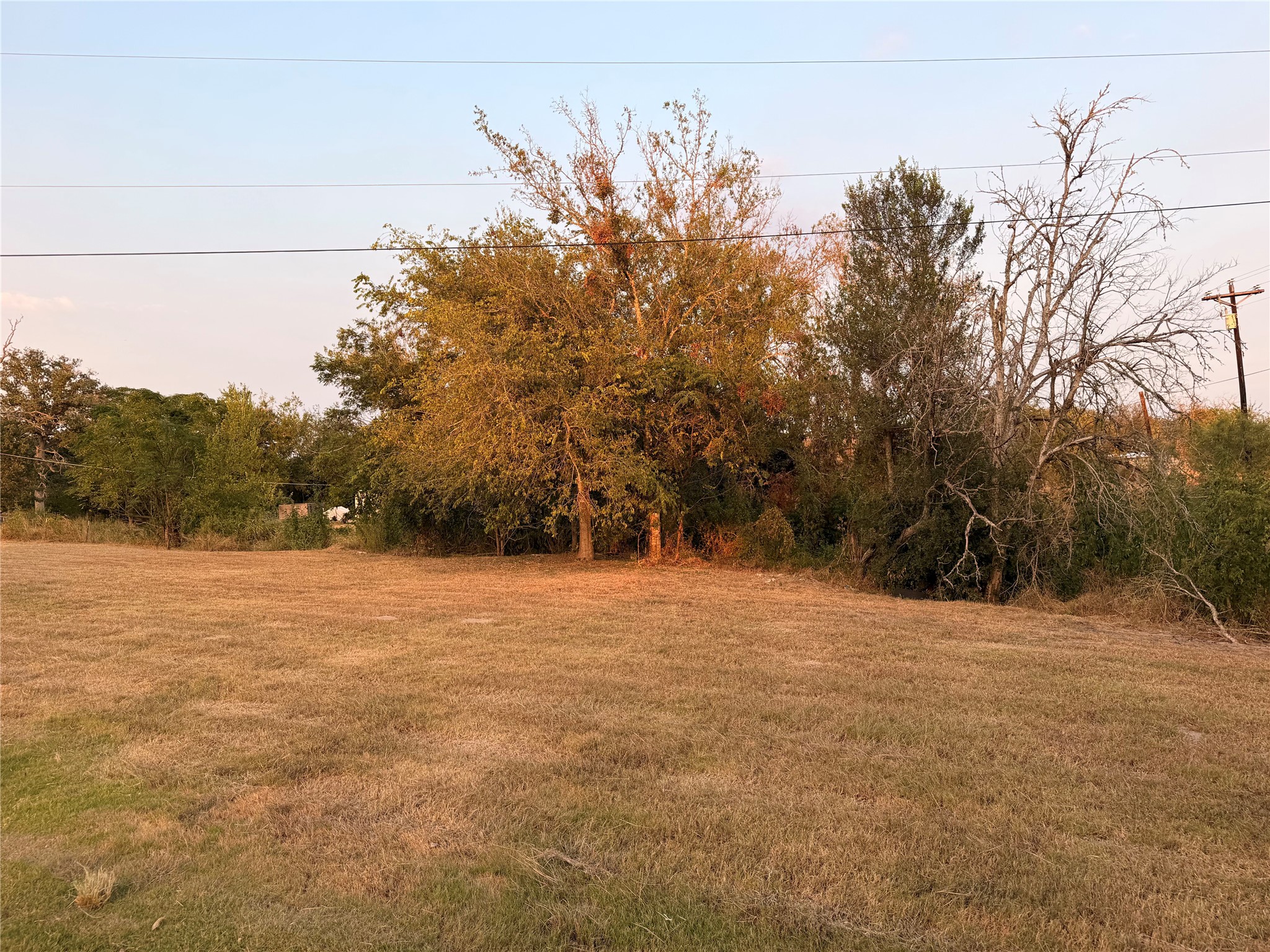 main property photo 7