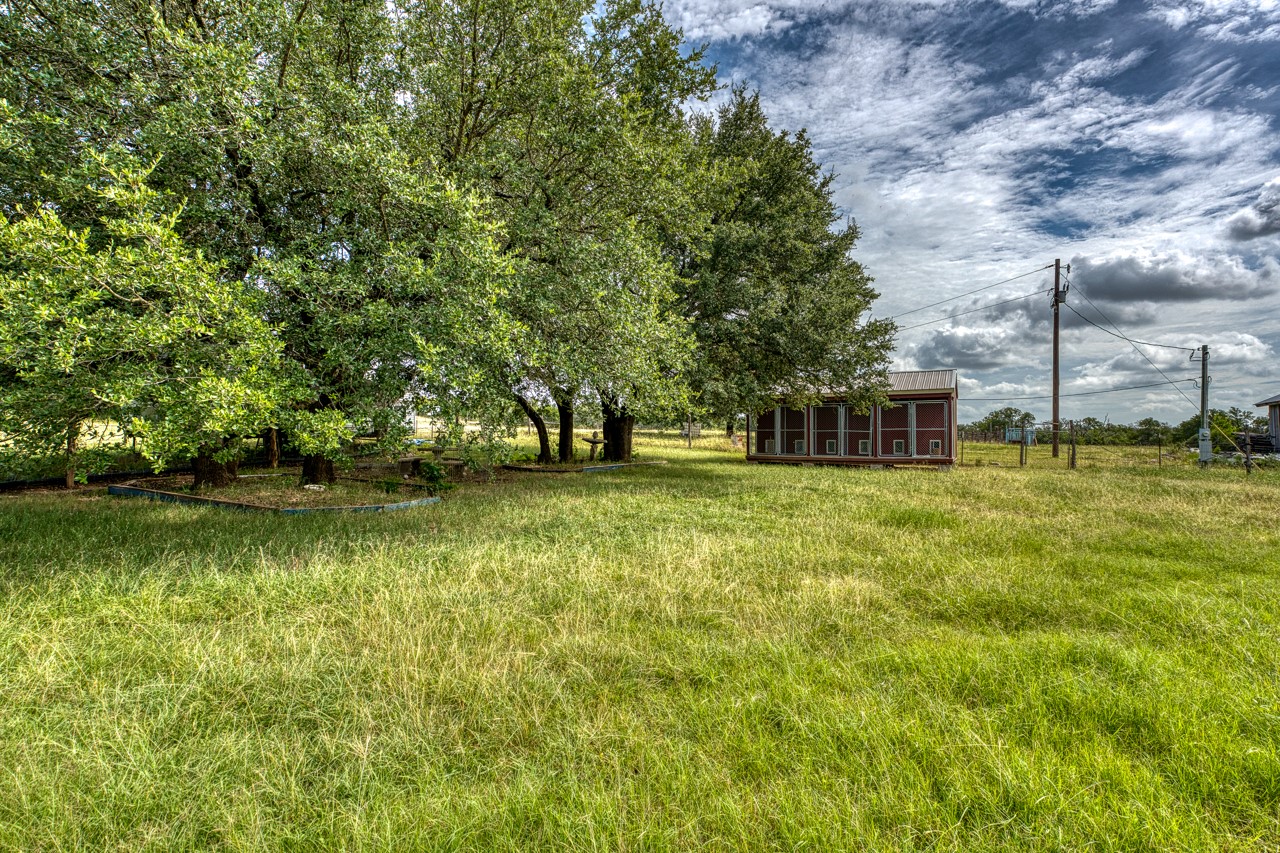 main property photo 20