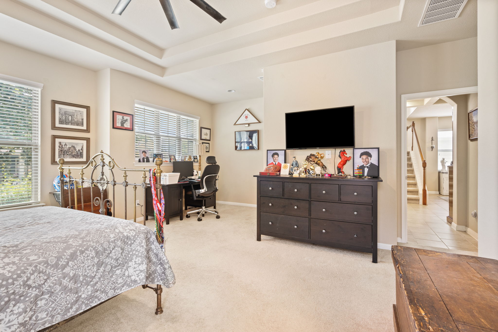 main property photo 20