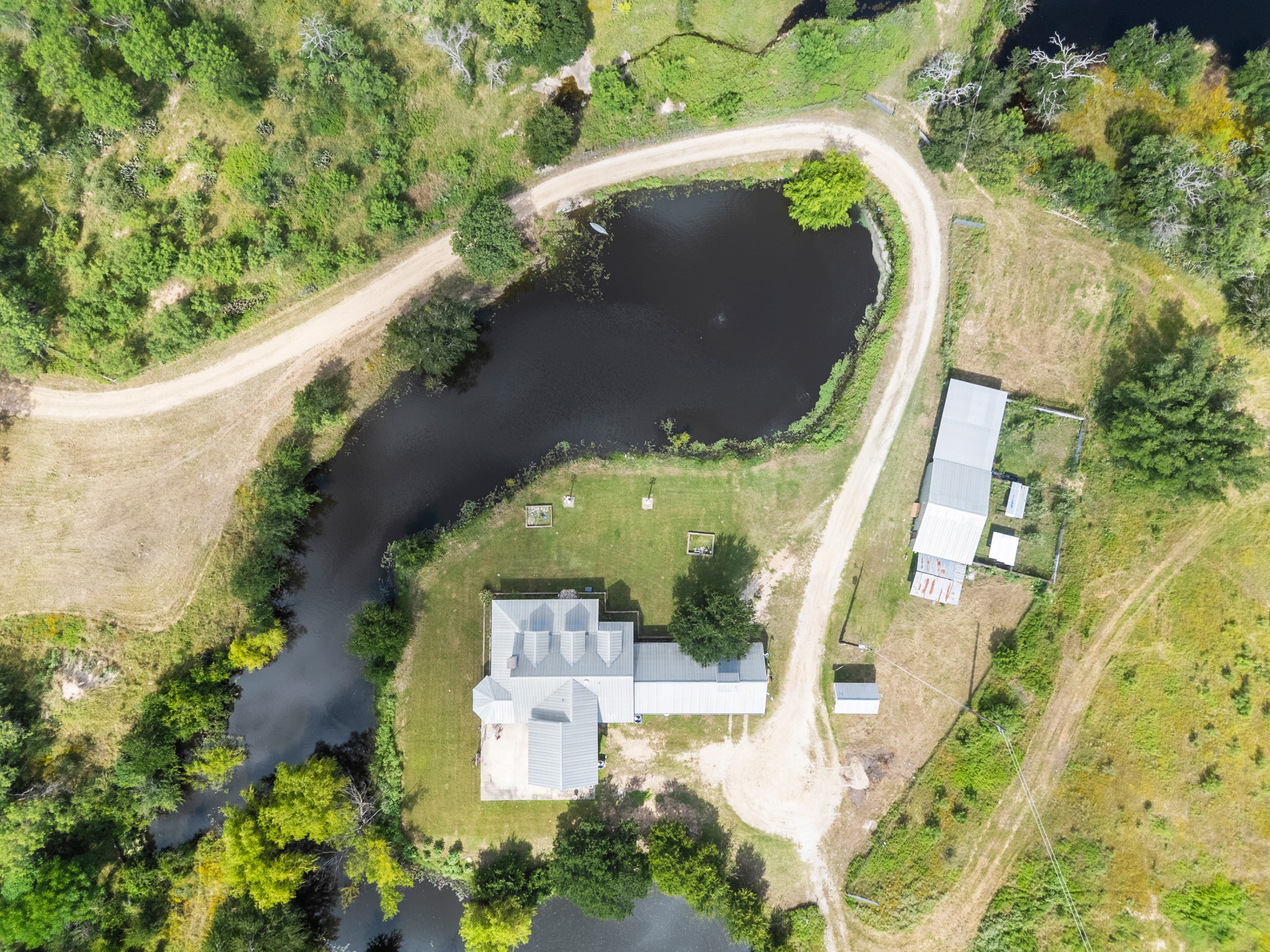 main property photo 10