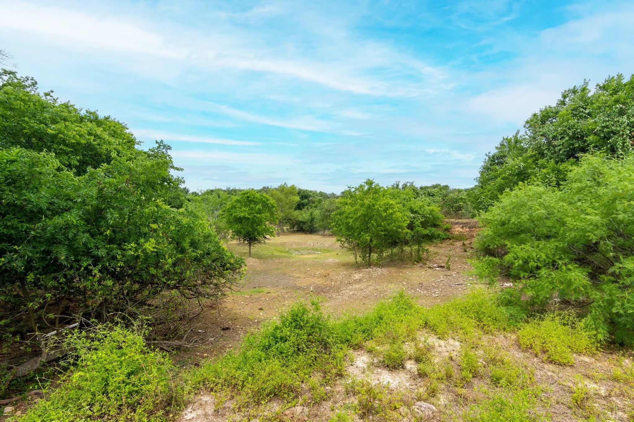 main property photo 27