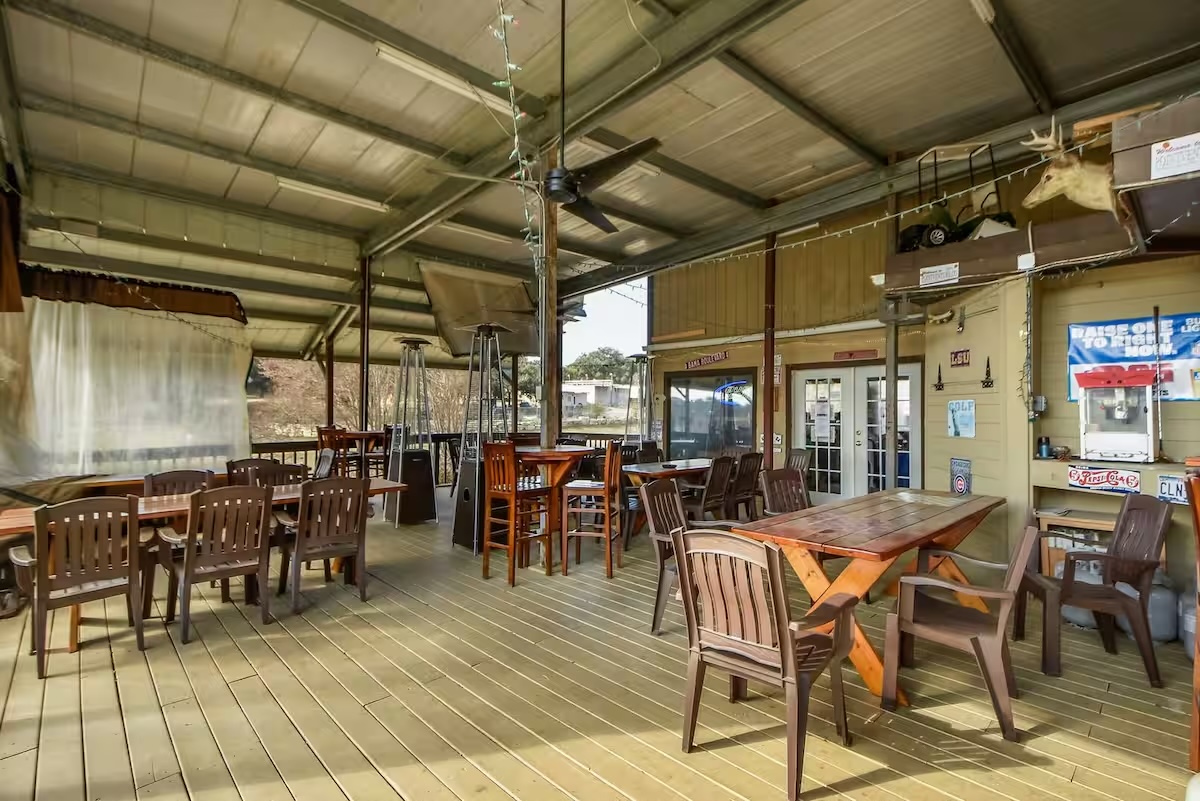 main property photo 36