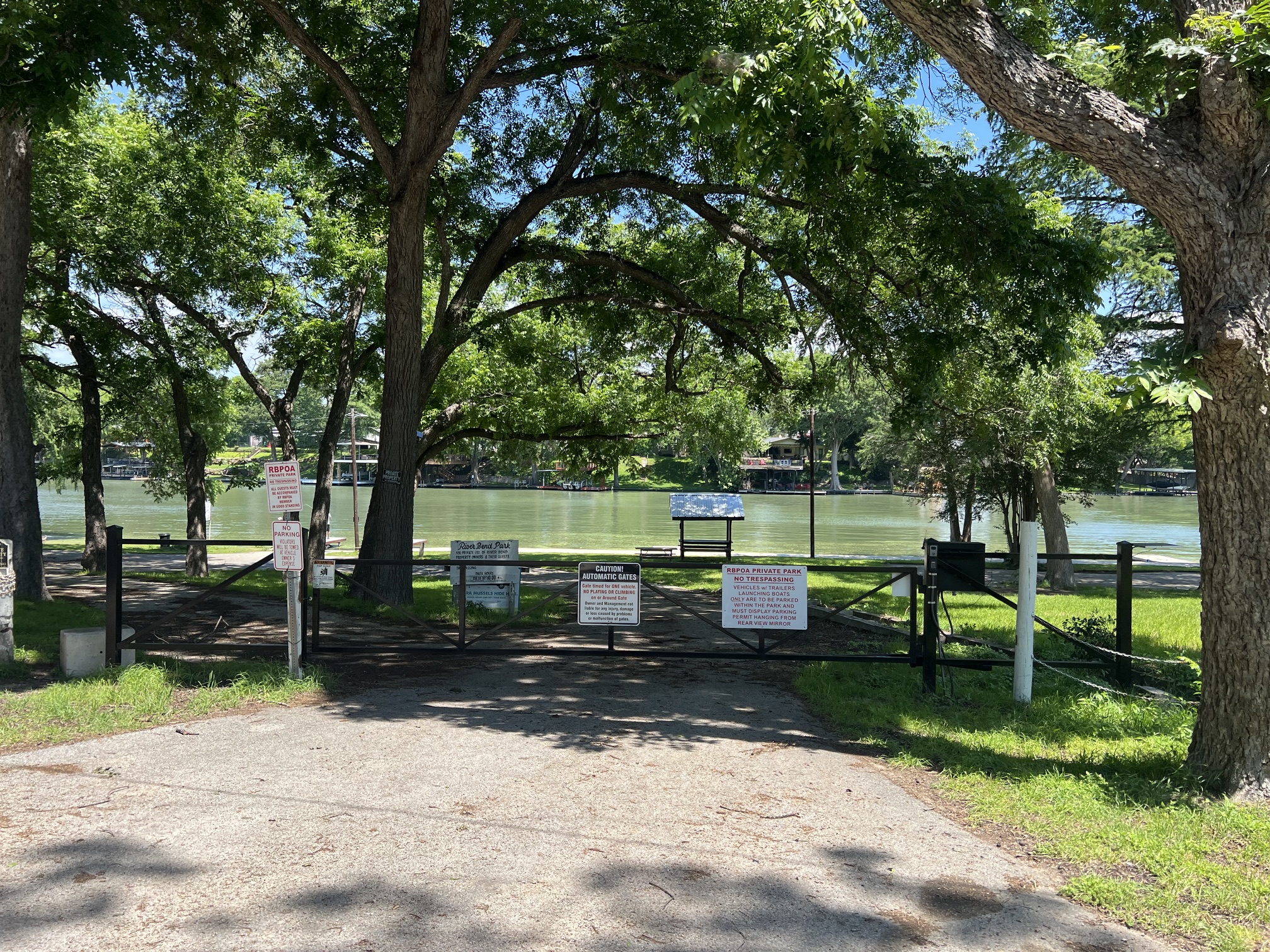 main property photo 32