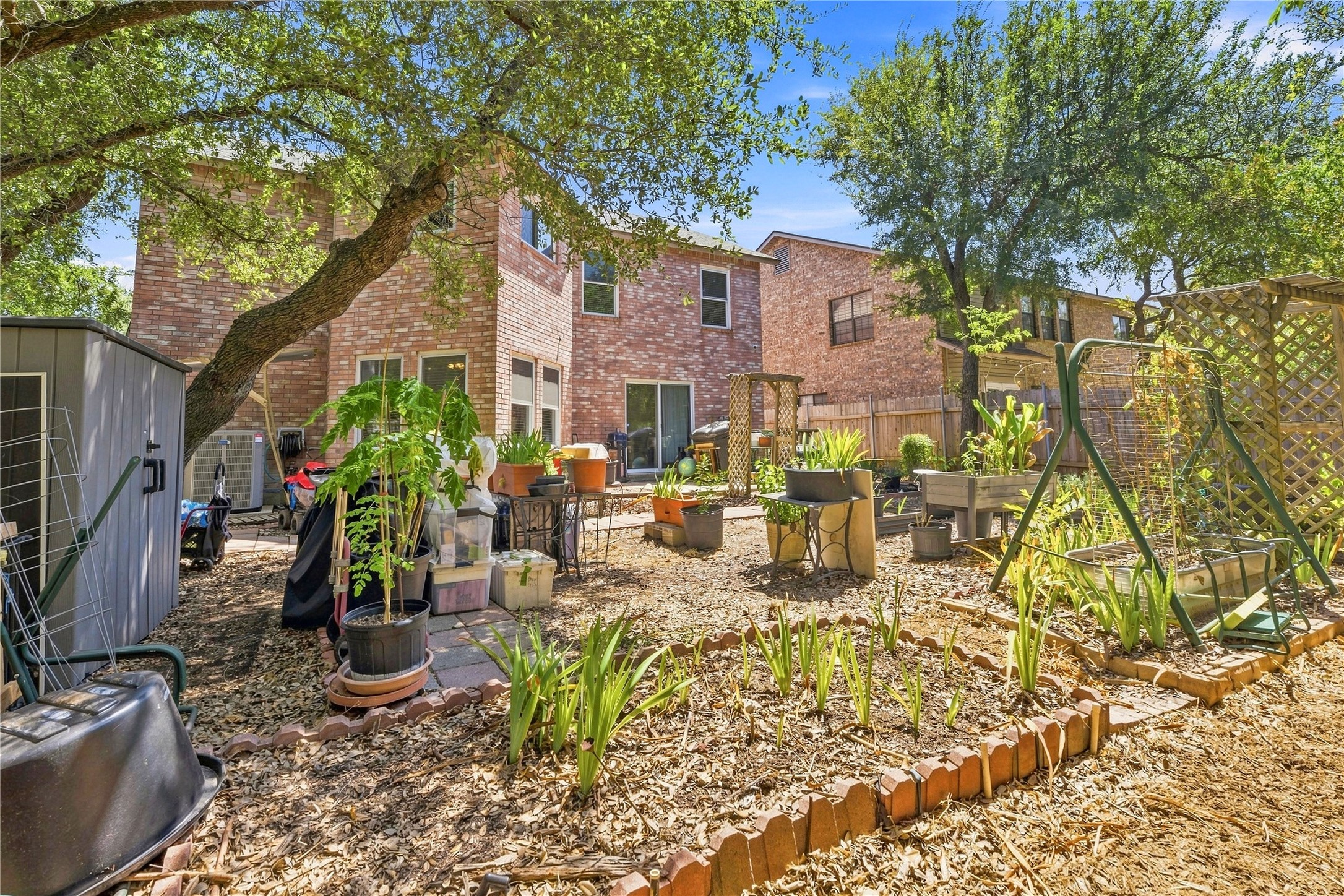 main property photo 26