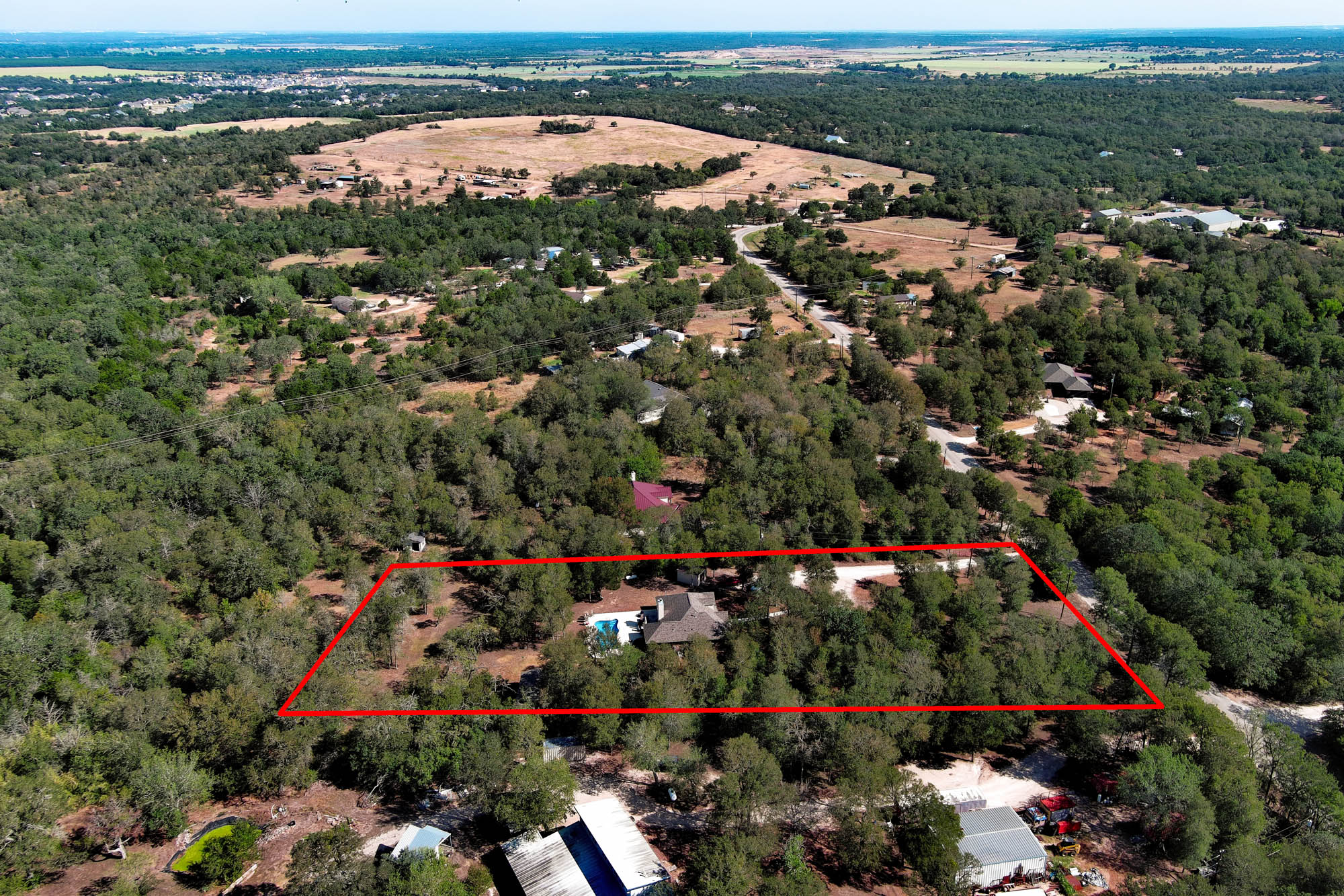 main property photo 33