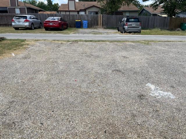 main property photo 17