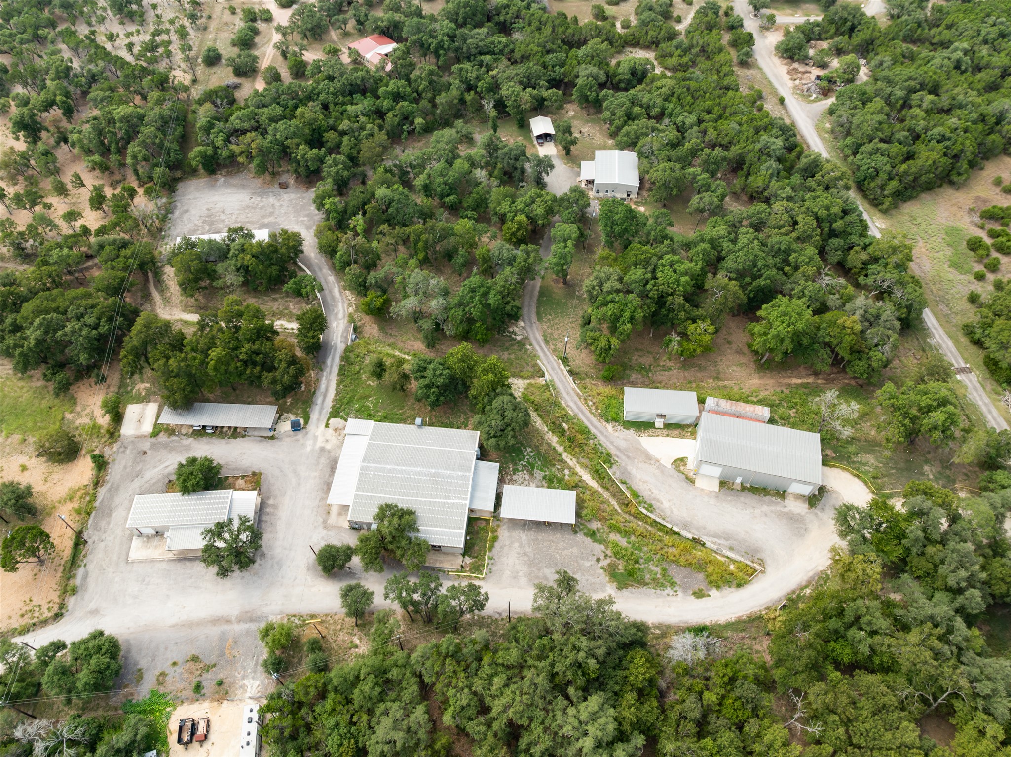 main property photo 11