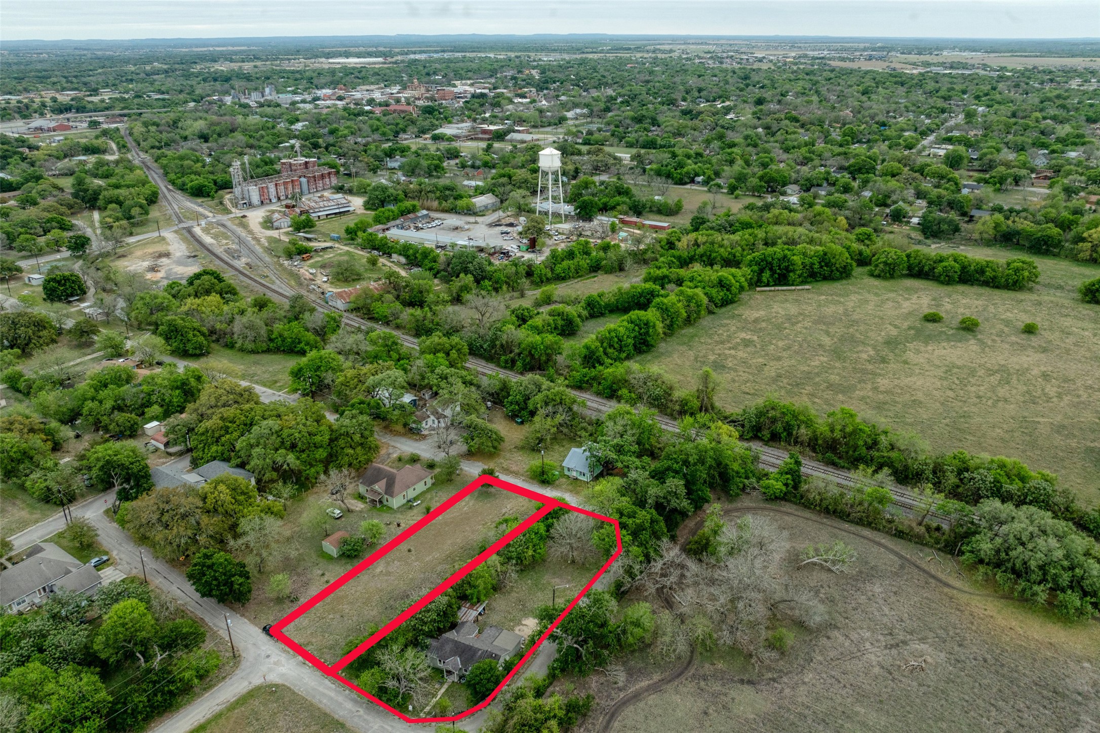 main property photo 7