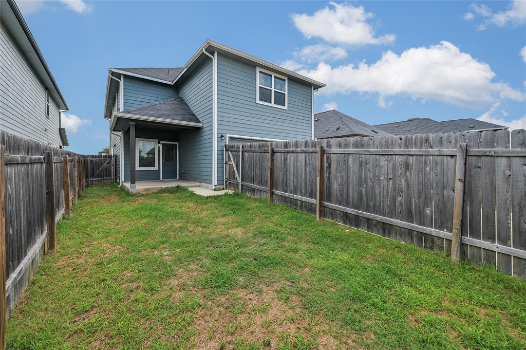 main property photo 23