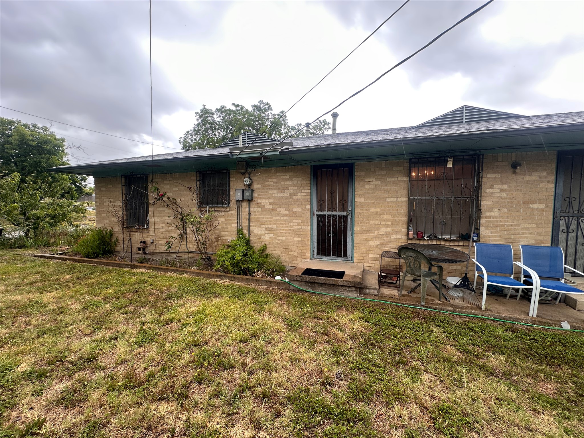 main property photo 31