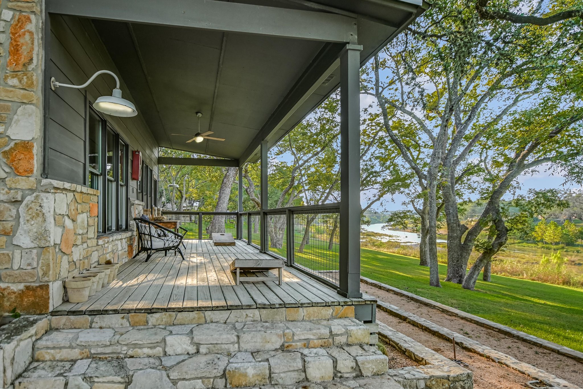 main property photo 24