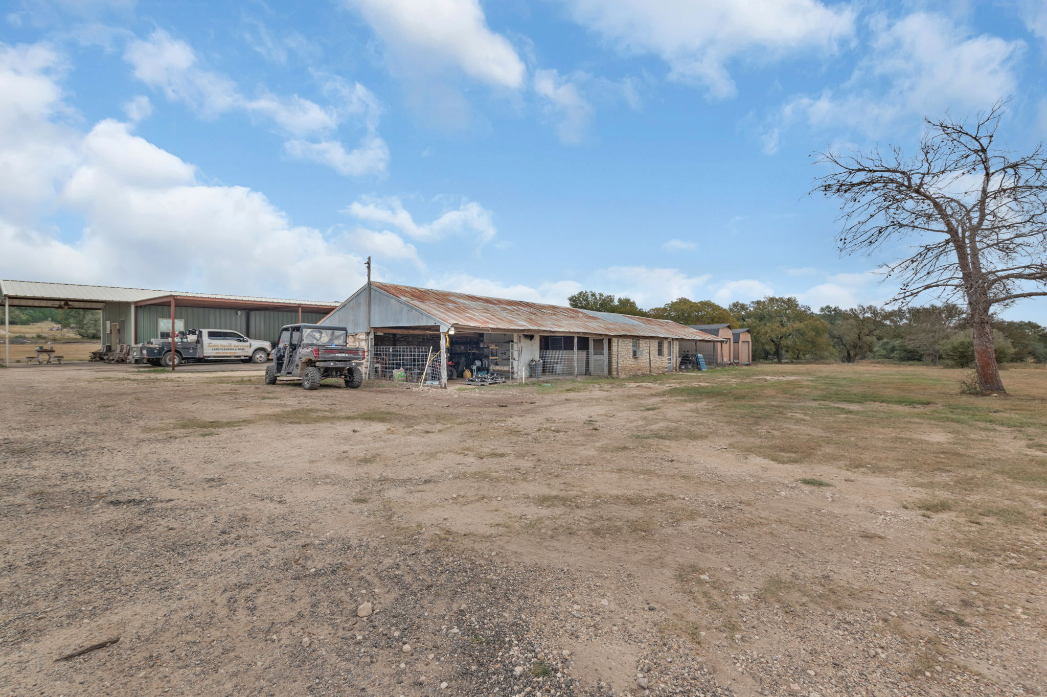 main property photo 37