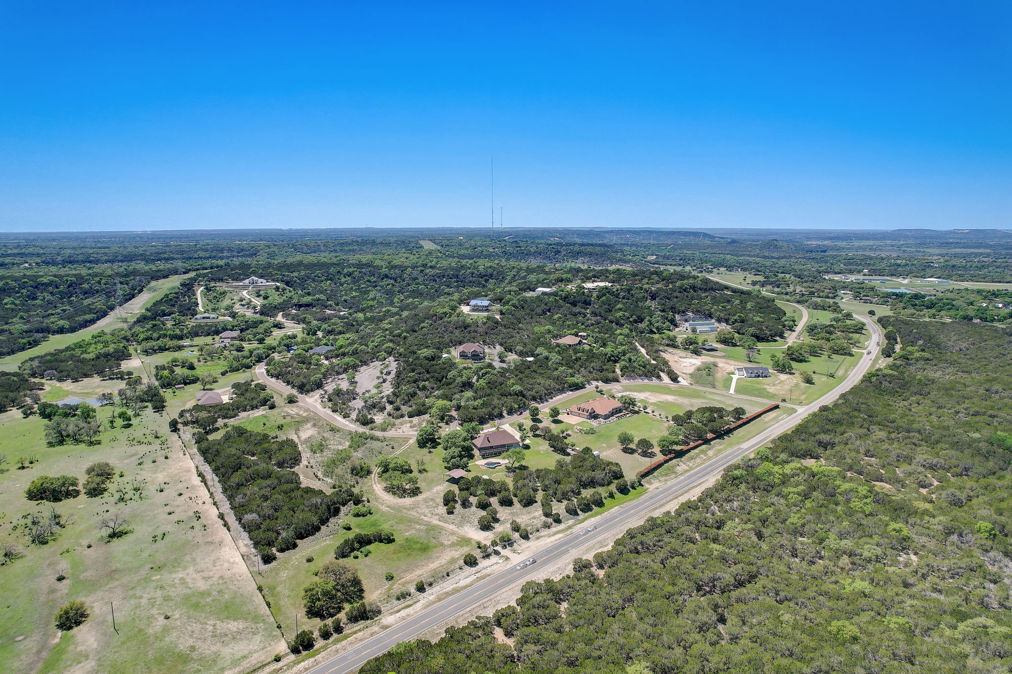 main property photo 11