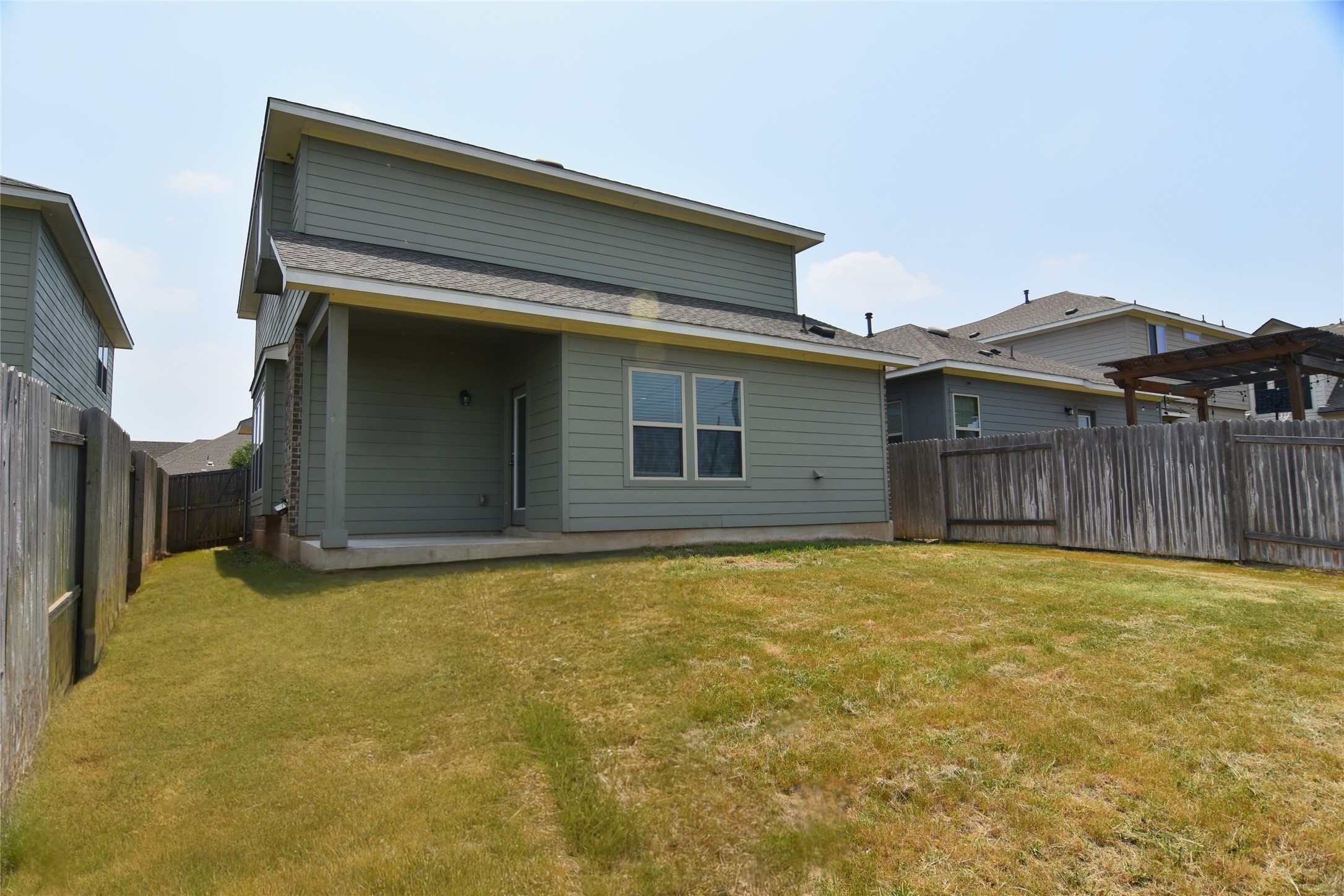 main property photo 2