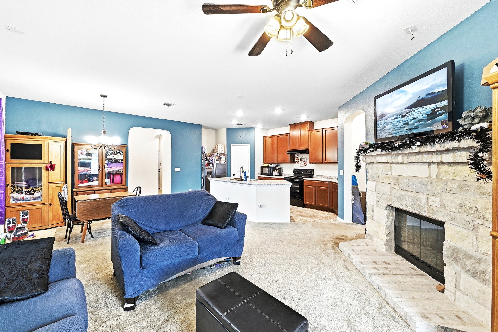 main property photo 5
